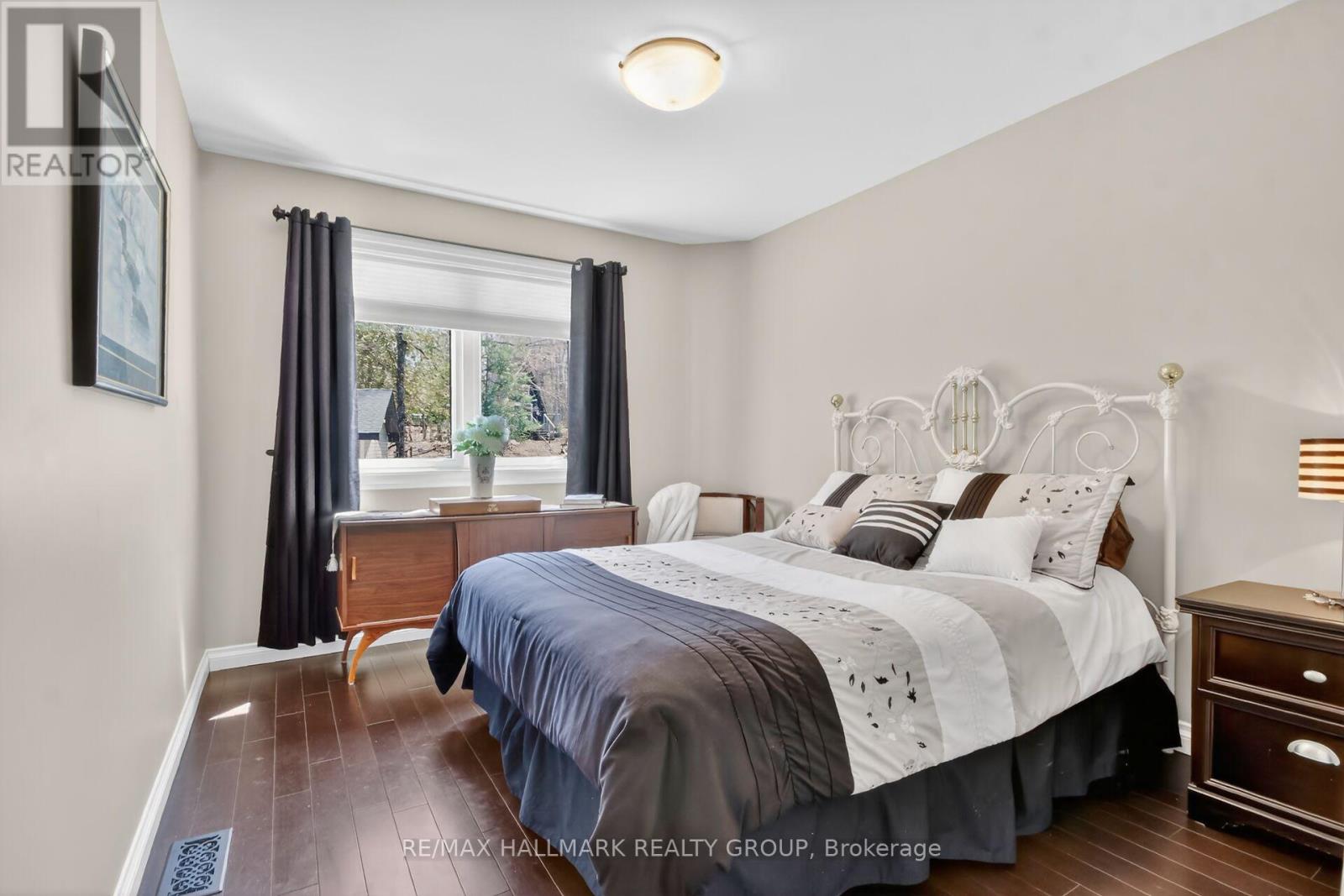 519 Parsons Lane, Lanark Highlands, Ontario  K0G 1K0 - Photo 24 - X12791772