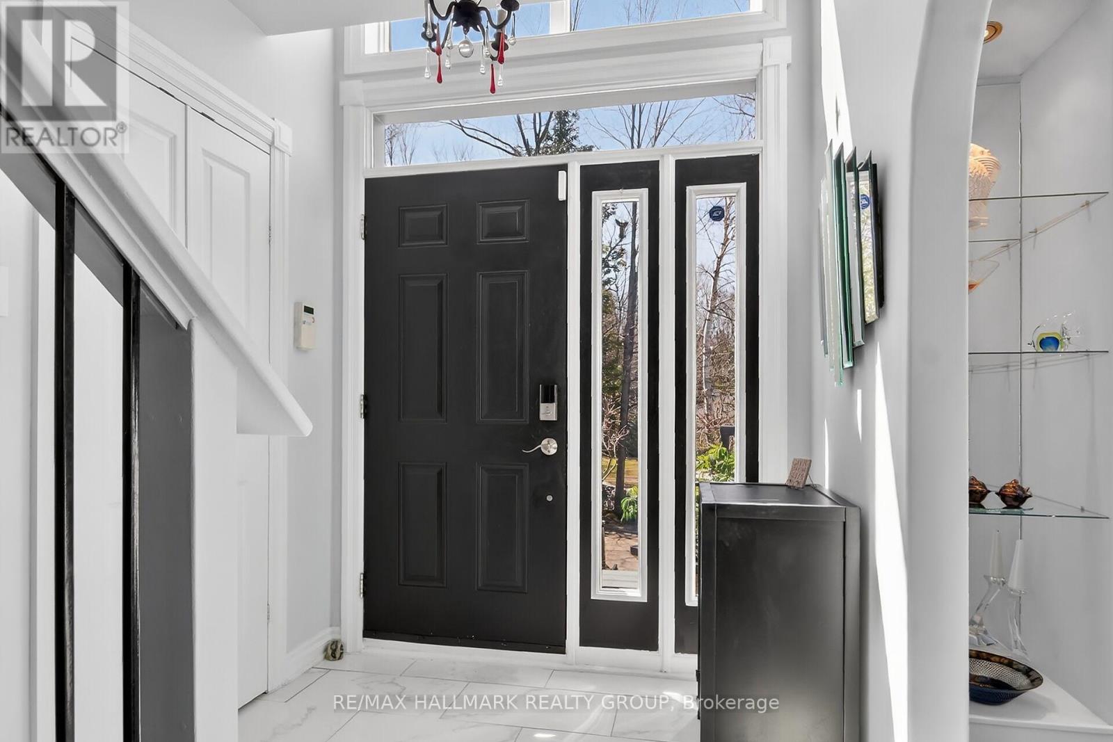 519 Parsons Lane, Lanark Highlands, Ontario  K0G 1K0 - Photo 4 - X12791772