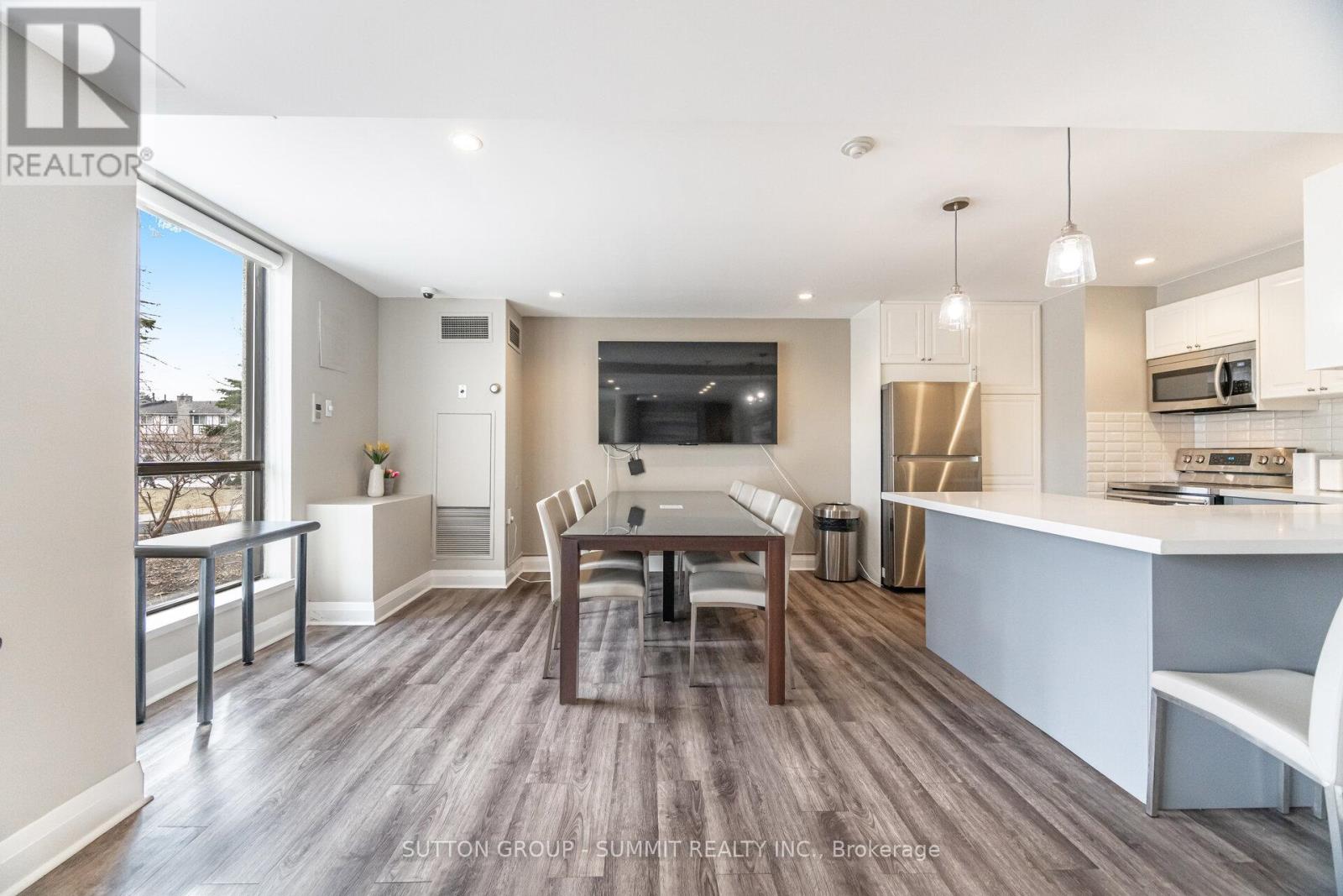 806 - 1111 Bough Beeches Boulevard, Mississauga, Ontario  L4W 4N1 - Photo 43 - W12953610