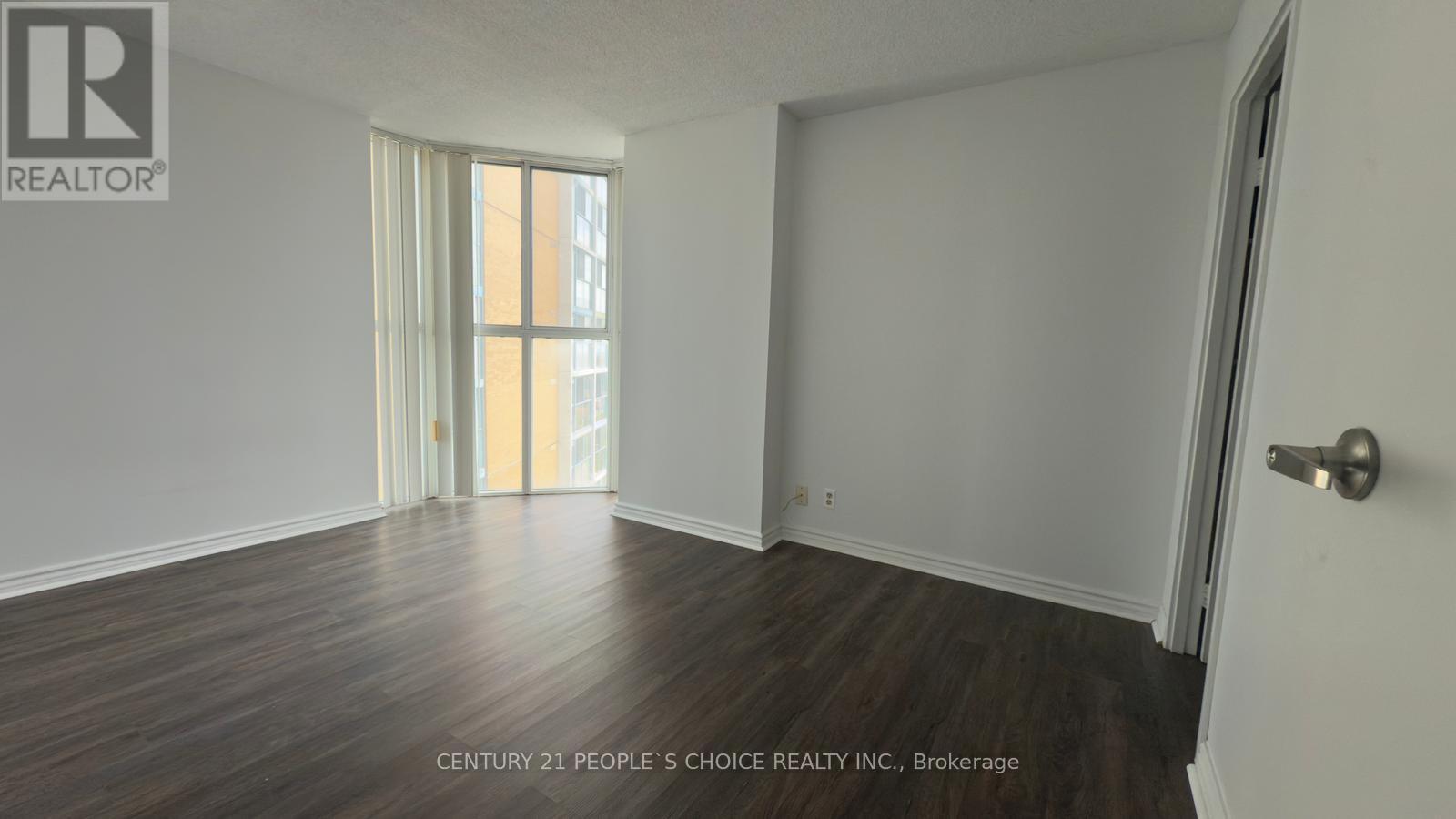 1206 - 25 Trailwood Drive, Mississauga, Ontario  L4Z 3K9 - Photo 6 - W12967510