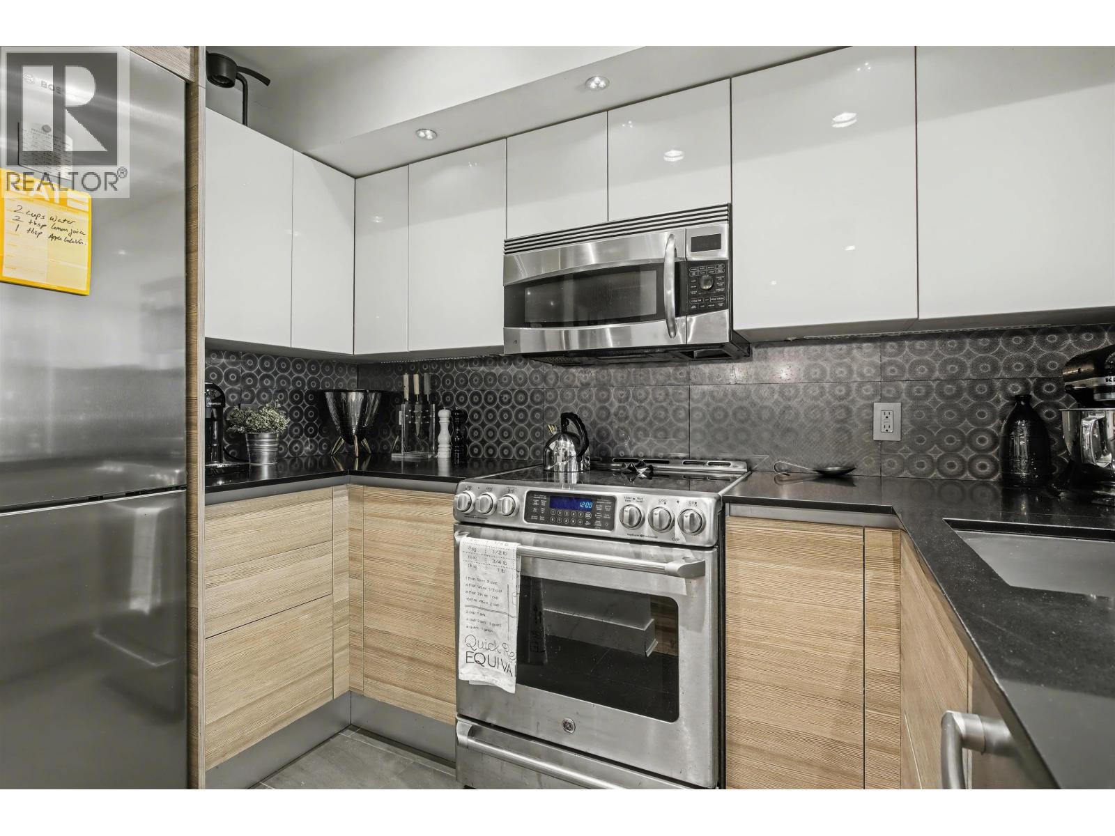 103 669 W 7th Avenue, Vancouver, British Columbia V5Z 1B6 - Photo 9 - R3103317