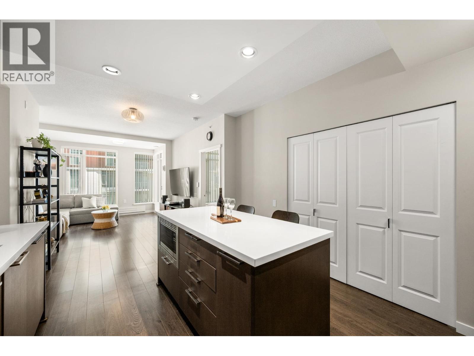 303 3188 Riverwalk Avenue, Vancouver, British Columbia V5S 0E7 - Photo 15 - R3107150