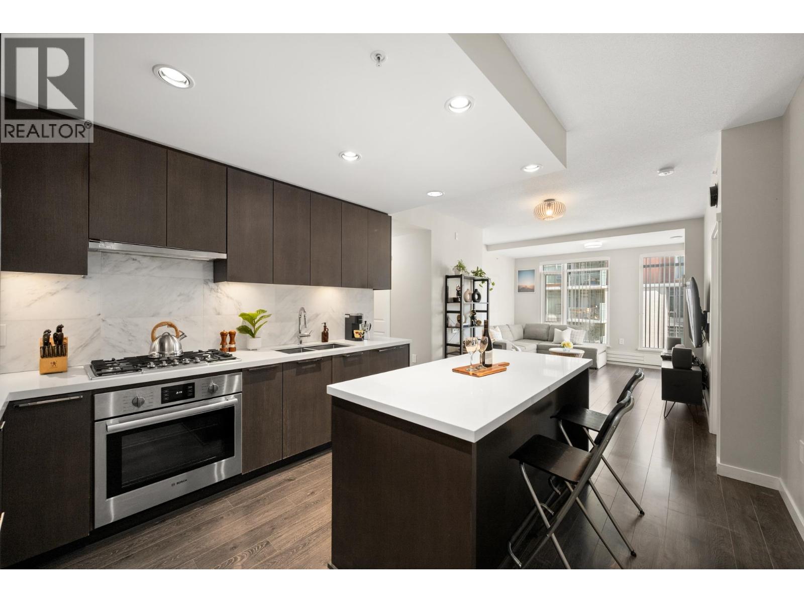 303 3188 Riverwalk Avenue, Vancouver, British Columbia V5S 0E7 - Photo 11 - R3107150