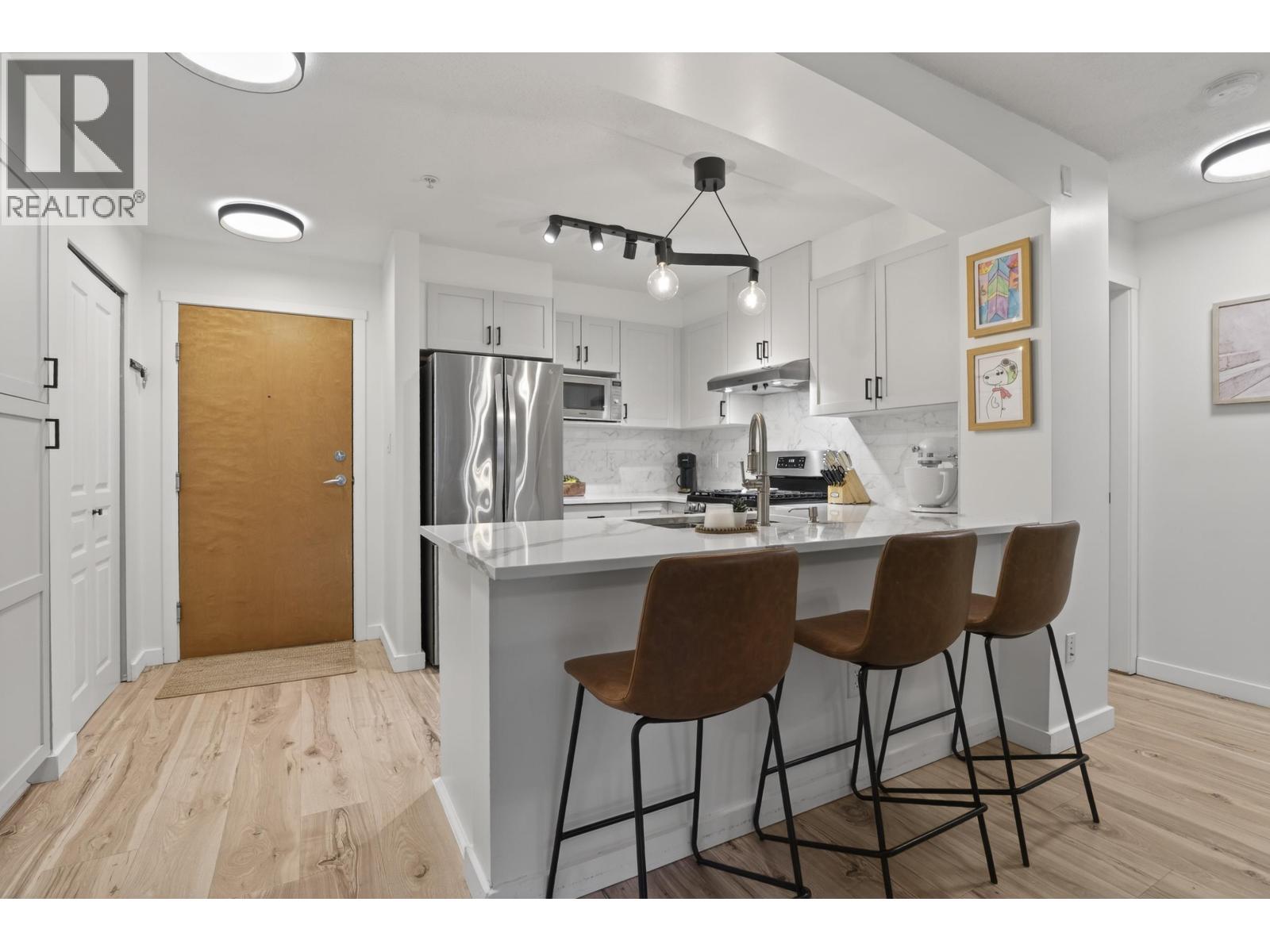 312 2959 Silver Springs Boulevard, Coquitlam, British Columbia  V3E 3S5 - Photo 6 - R3107769