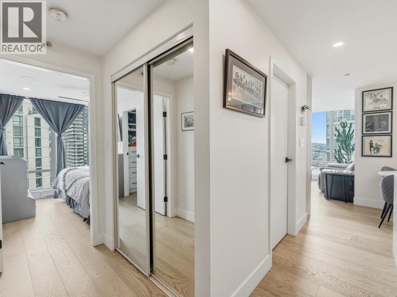 3106 1495 Richards Street, Vancouver, British Columbia  V6Z 3E3 - Photo 2 - R3107773