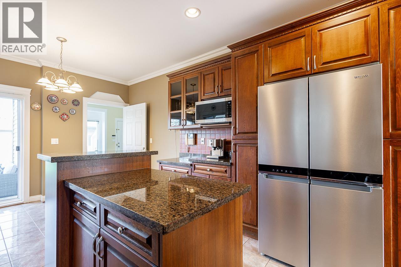 903 Cliff Avenue, Burnaby, British Columbia  V5A 2J4 - Photo 15 - R3107786