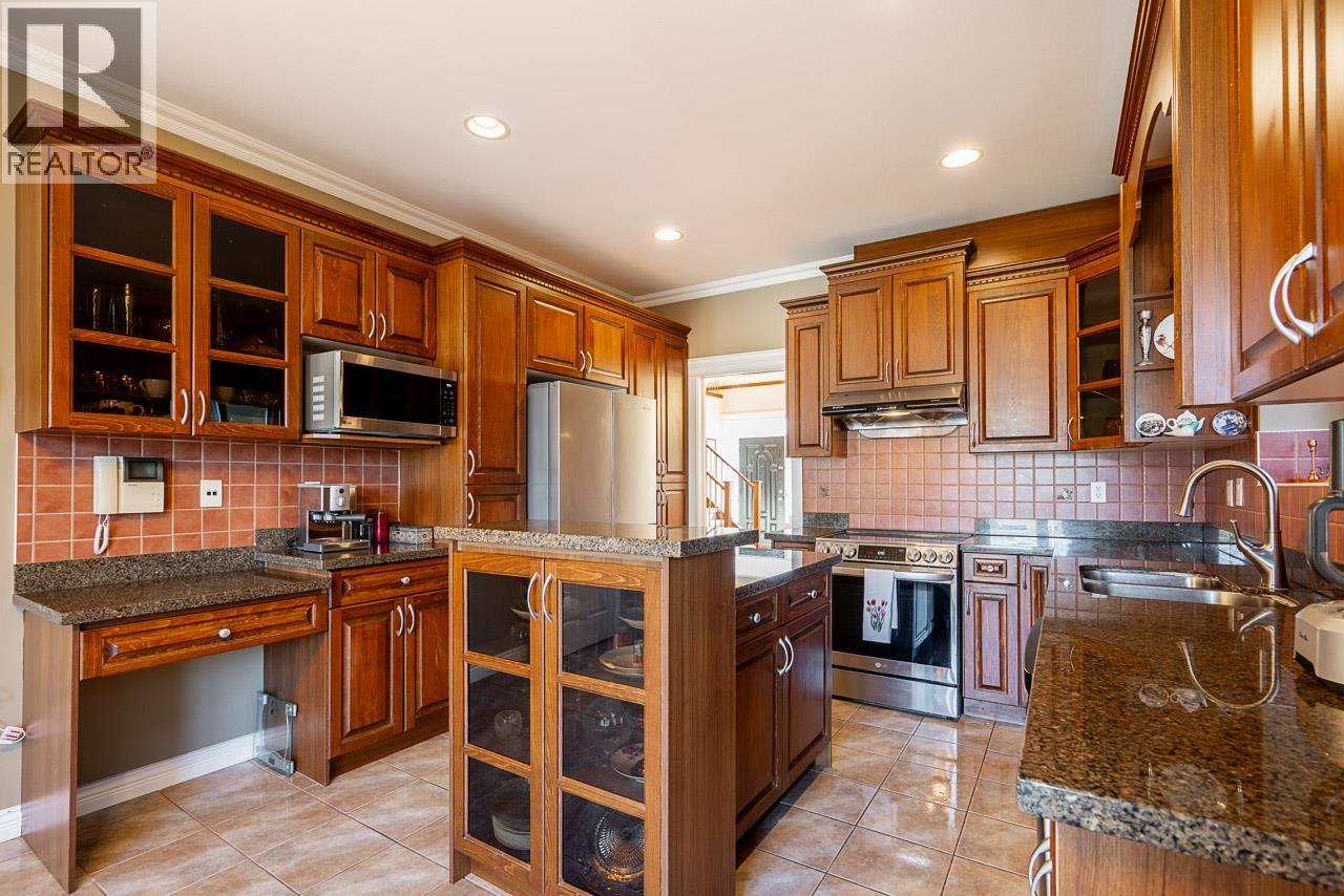 903 Cliff Avenue, Burnaby, British Columbia  V5A 2J4 - Photo 18 - R3107786