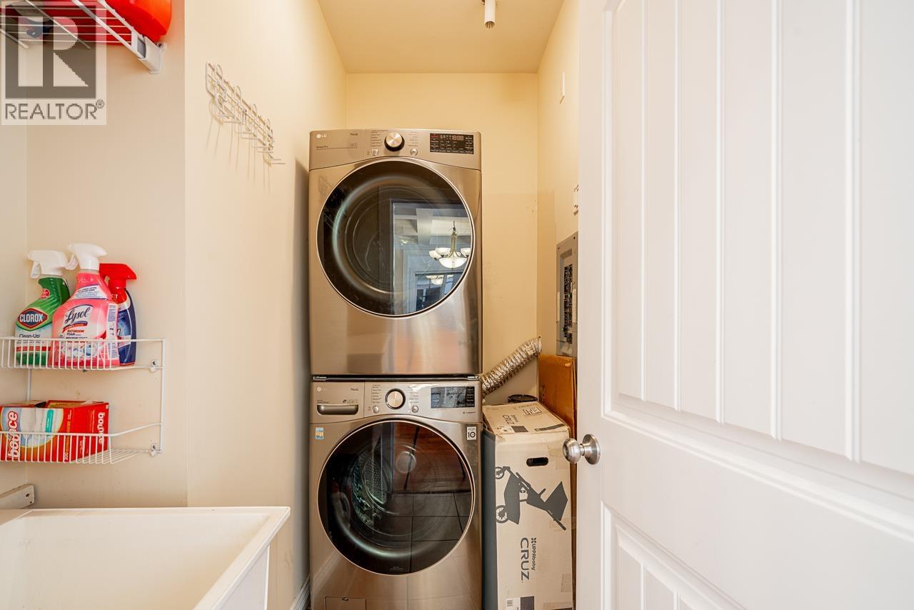 903 Cliff Avenue, Burnaby, British Columbia  V5A 2J4 - Photo 32 - R3107786