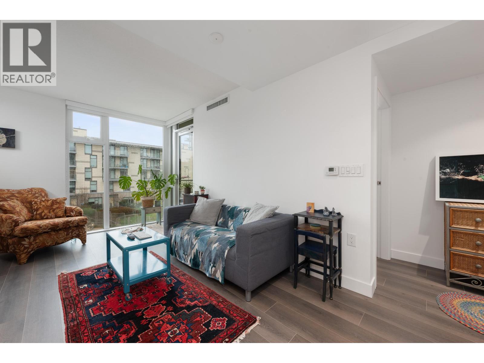 305 8138 Fraser Street, Vancouver, British Columbia  V5X 0J8 - Photo 4 - R3107787