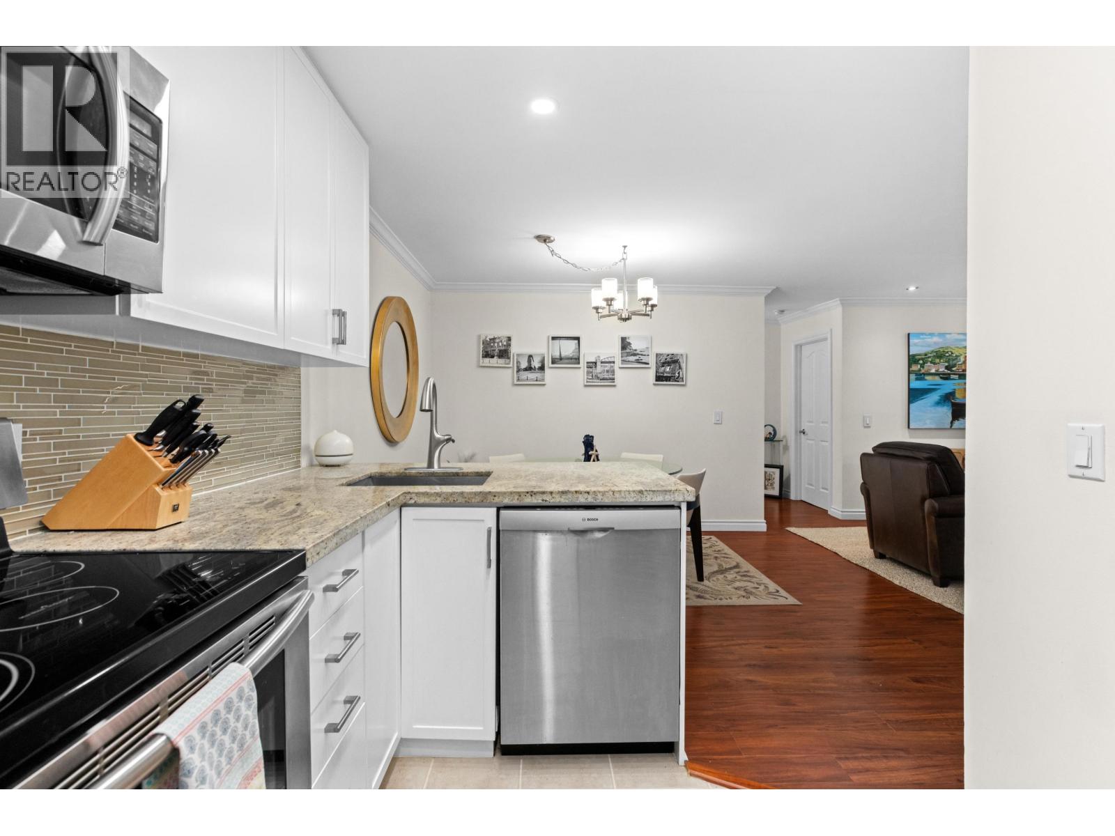 105 1125 Gilford Street, Vancouver, British Columbia  V6G 2P7 - Photo 12 - R3107793