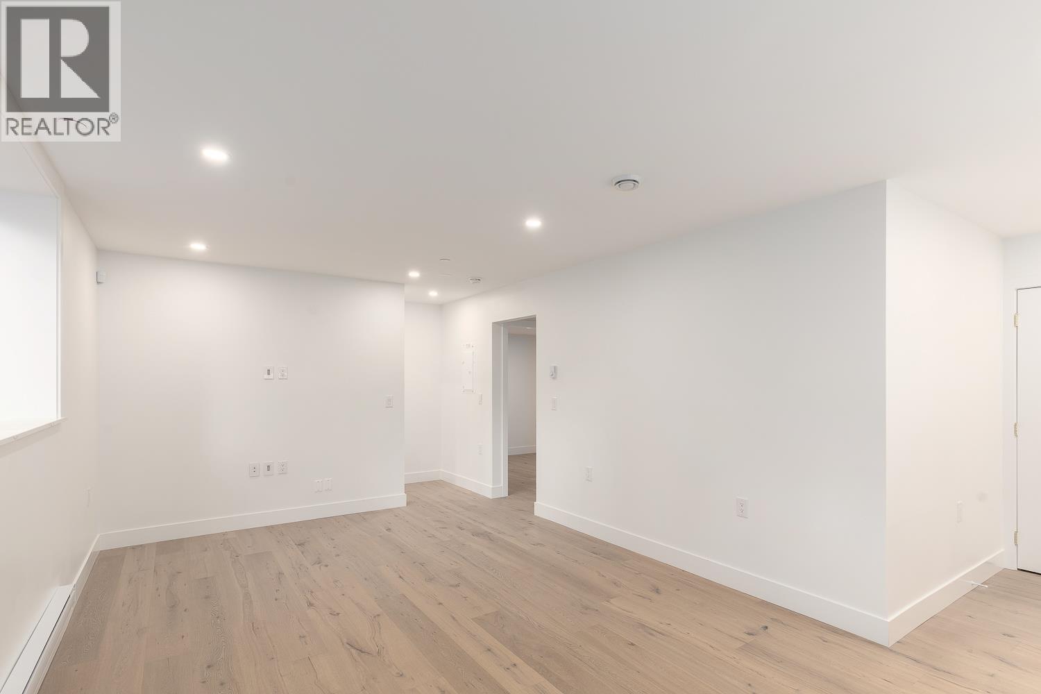 460 E 17th Avenue, Vancouver, British Columbia  V5V 1B1 - Photo 4 - R3107805