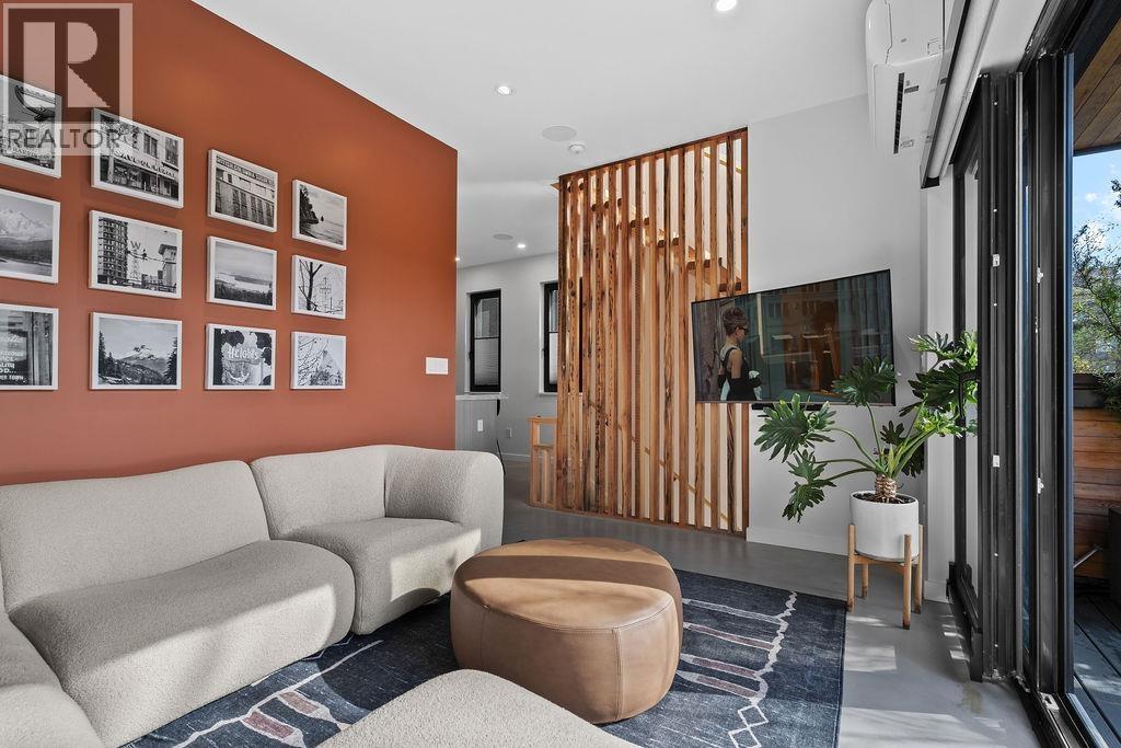 1331 Cotton Drive, Vancouver, British Columbia V5L 3T8 - Photo 10 - R3107807