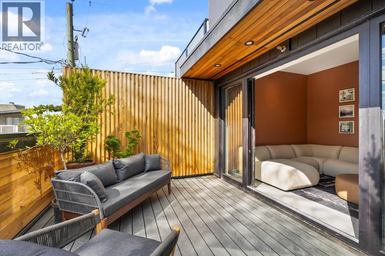 1331 Cotton Drive, Vancouver, British Columbia V5L 3T8 - Photo 13 - R3107807