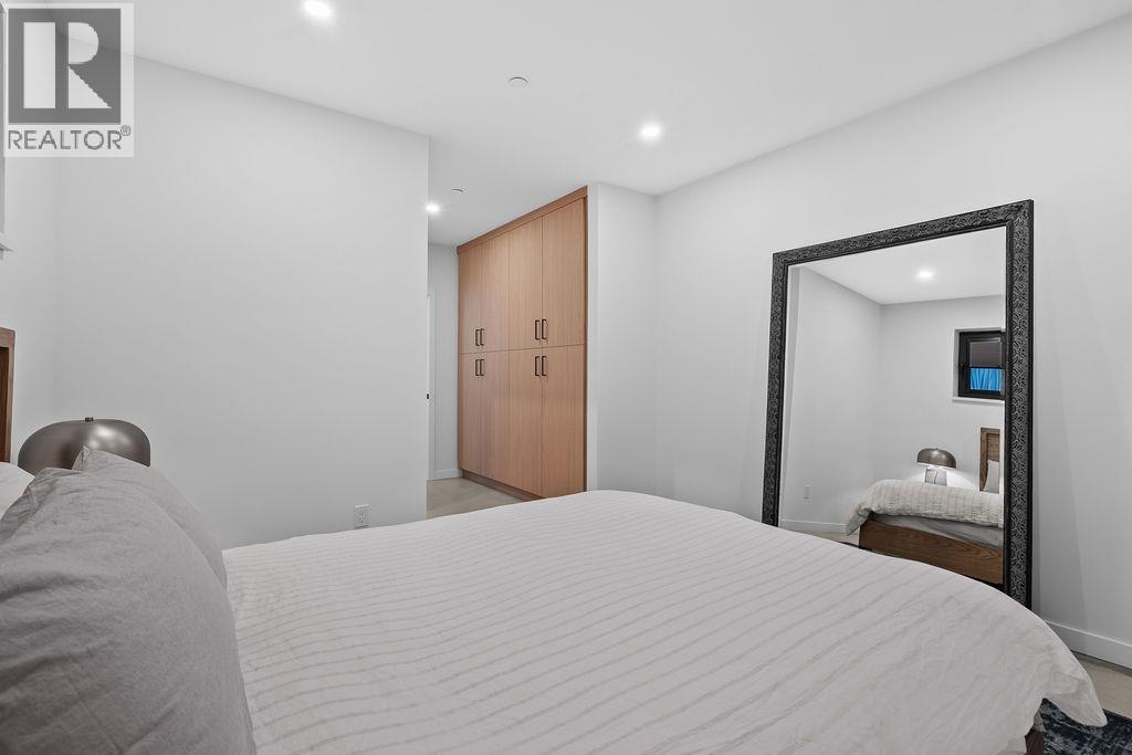 1331 Cotton Drive, Vancouver, British Columbia V5L 3T8 - Photo 31 - R3107807