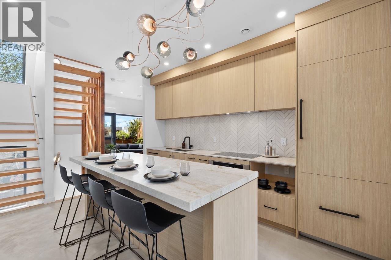 1331 Cotton Drive, Vancouver, British Columbia V5L 3T8 - Photo 6 - R3107807