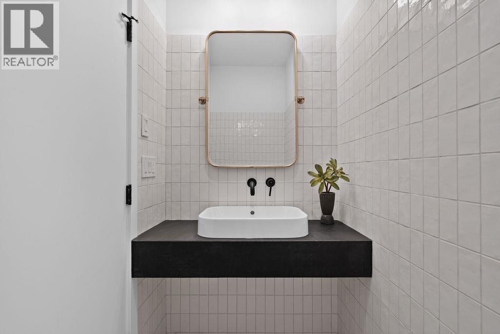 1331 Cotton Drive, Vancouver, British Columbia V5L 3T8 - Photo 9 - R3107807