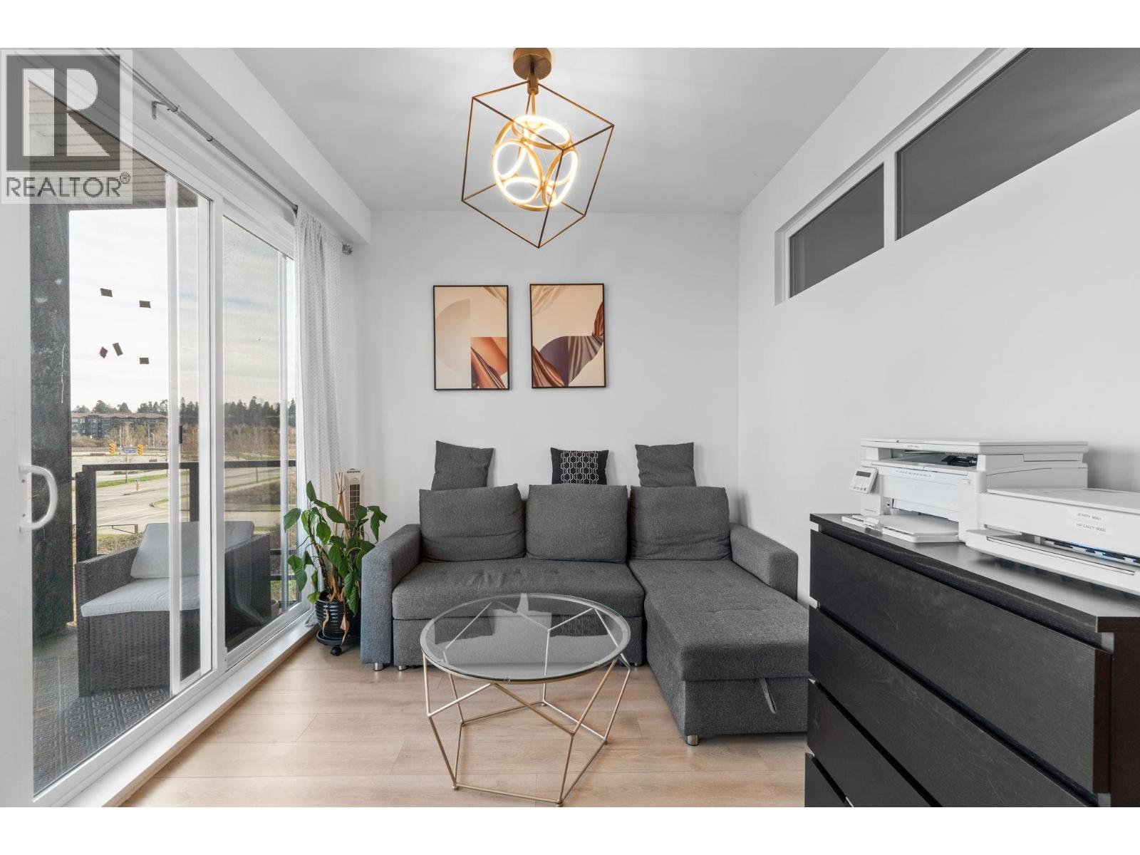 304 1792 Starling Drive, Tsawwassen, British Columbia  V4M 0E4 - Photo 2 - R3107825