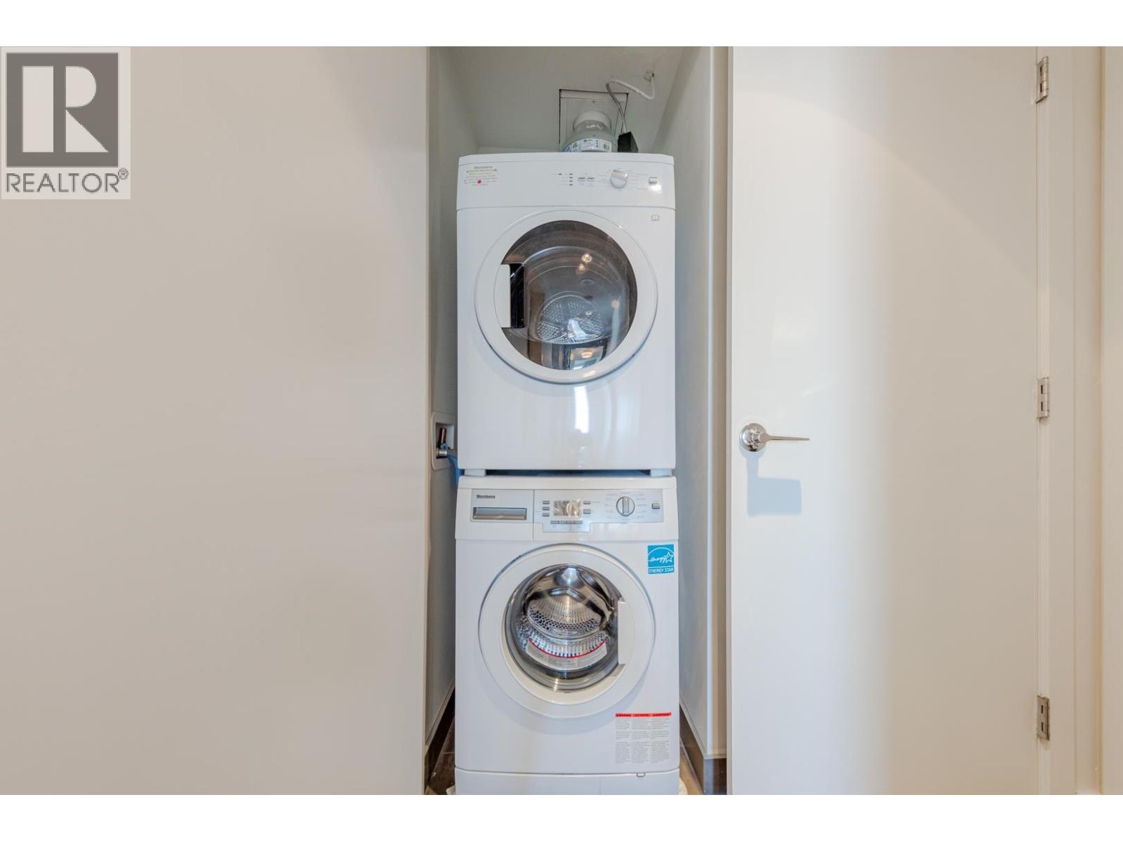 902 7468 Lansdowne Road, Richmond, British Columbia V7C 0B7 - Photo 17 - R3107833