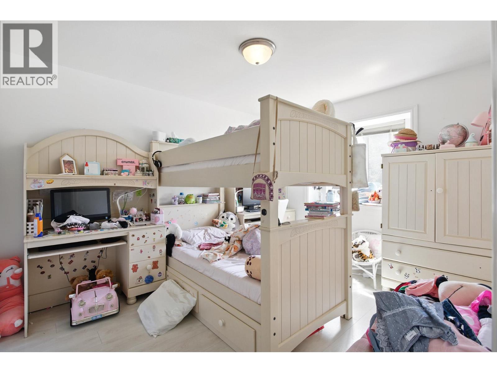 4316 Hurst Street, Burnaby, British Columbia V5J 1M9 - Photo 15 - R3107863