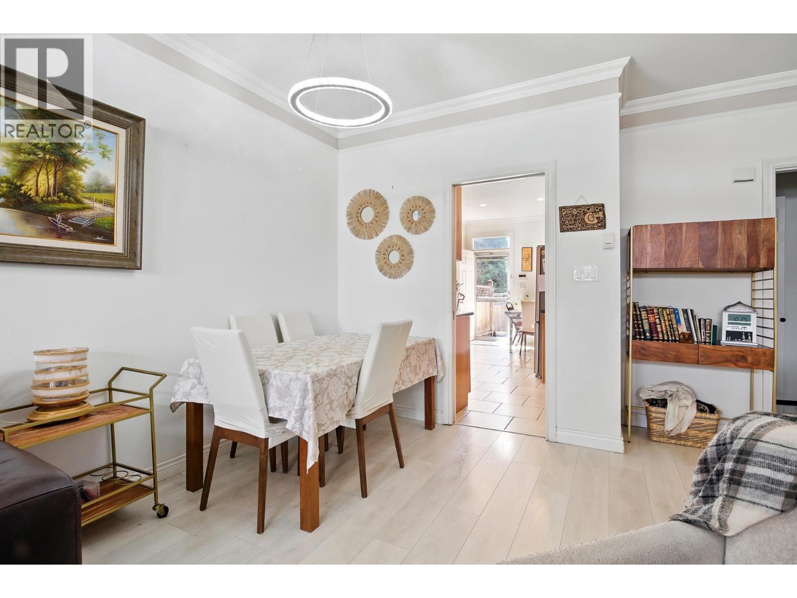 4316 Hurst Street, Burnaby, British Columbia V5J 1M9 - Photo 7 - R3107863