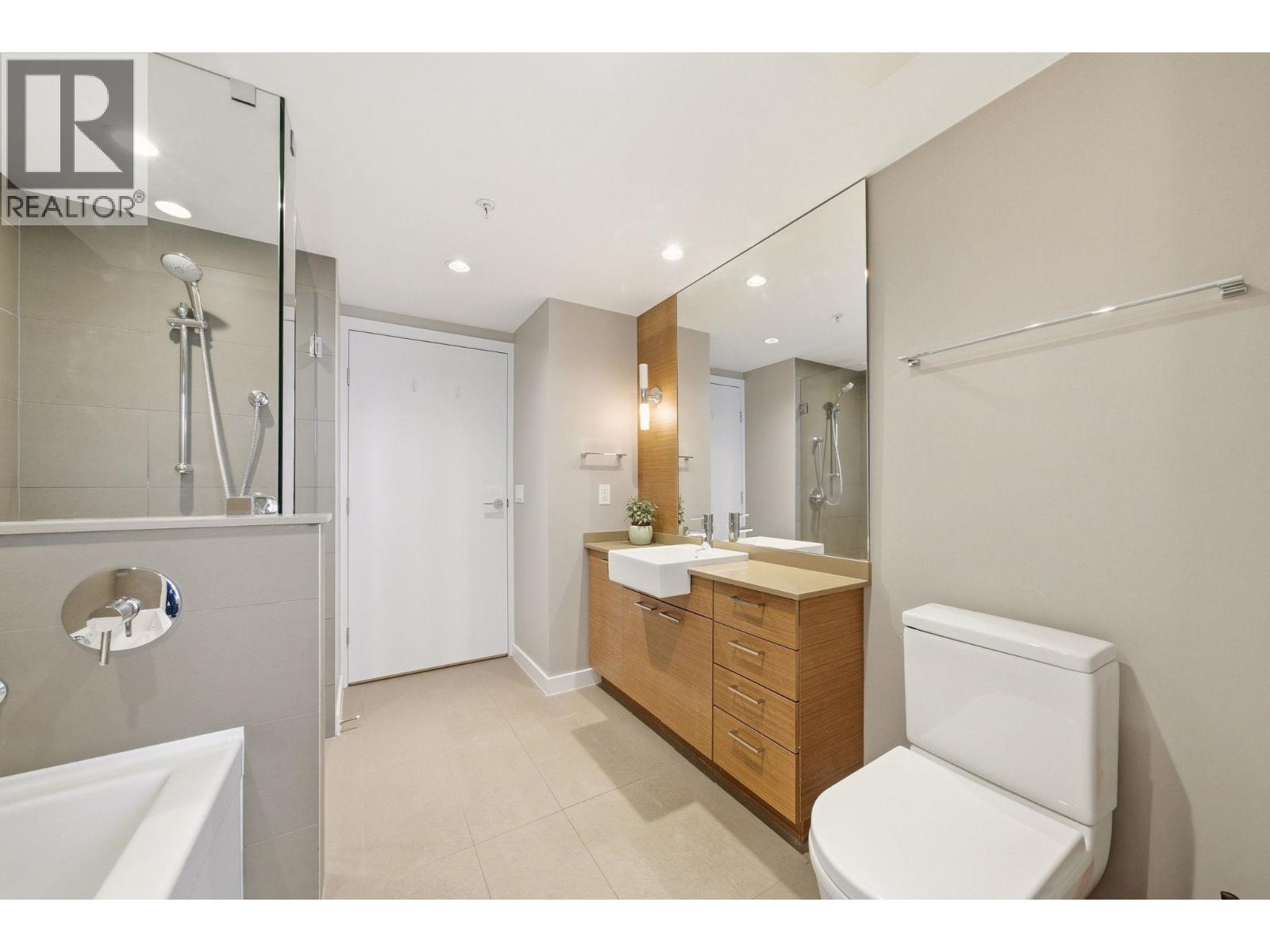 705 135 E 17th Street, North Vancouver, British Columbia  V7L 0C4 - Photo 19 - R3107867