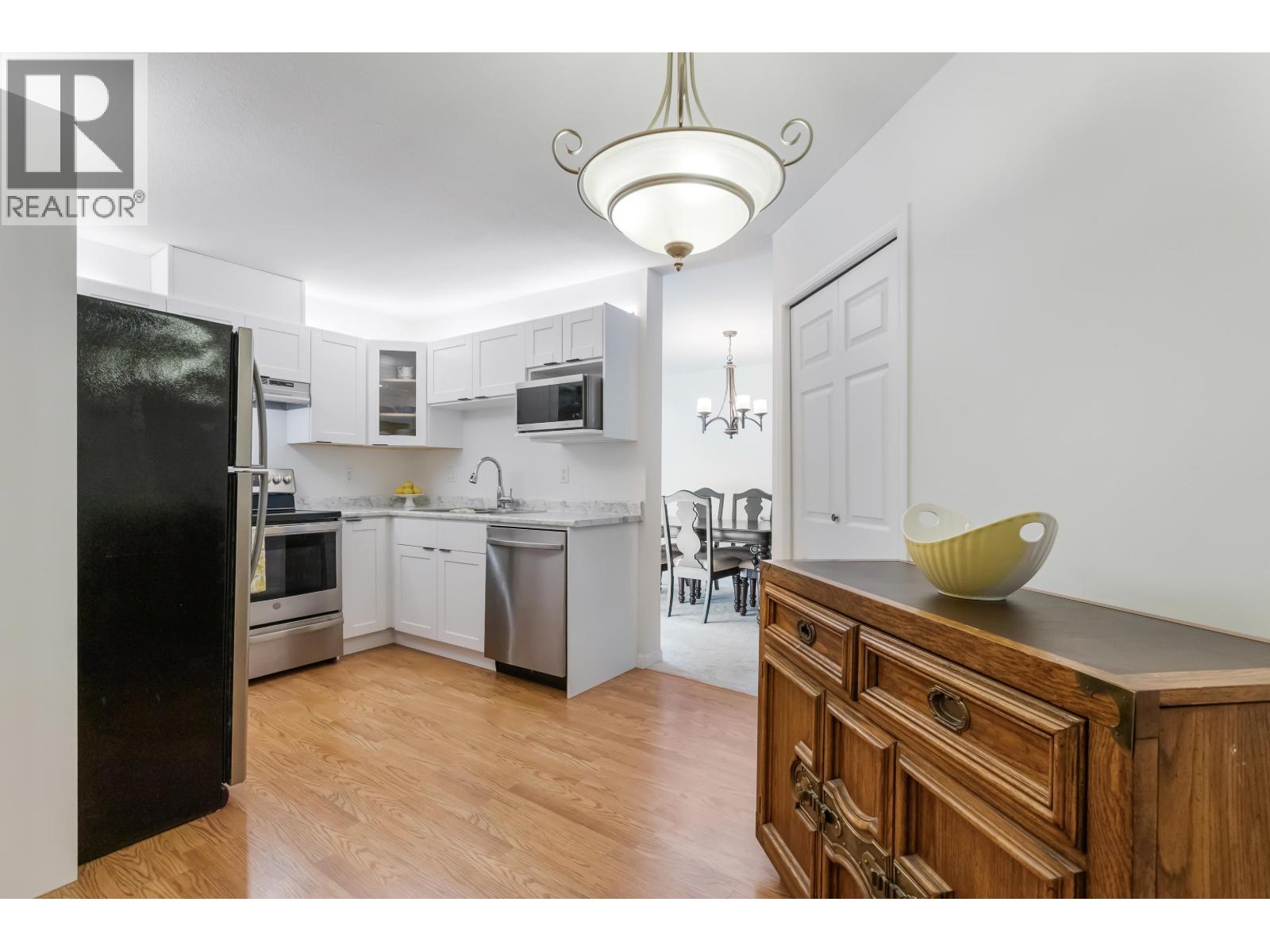 311 22611 116 Avenue, Maple Ridge, British Columbia V2X 0W7 - Photo 3 - R3107869