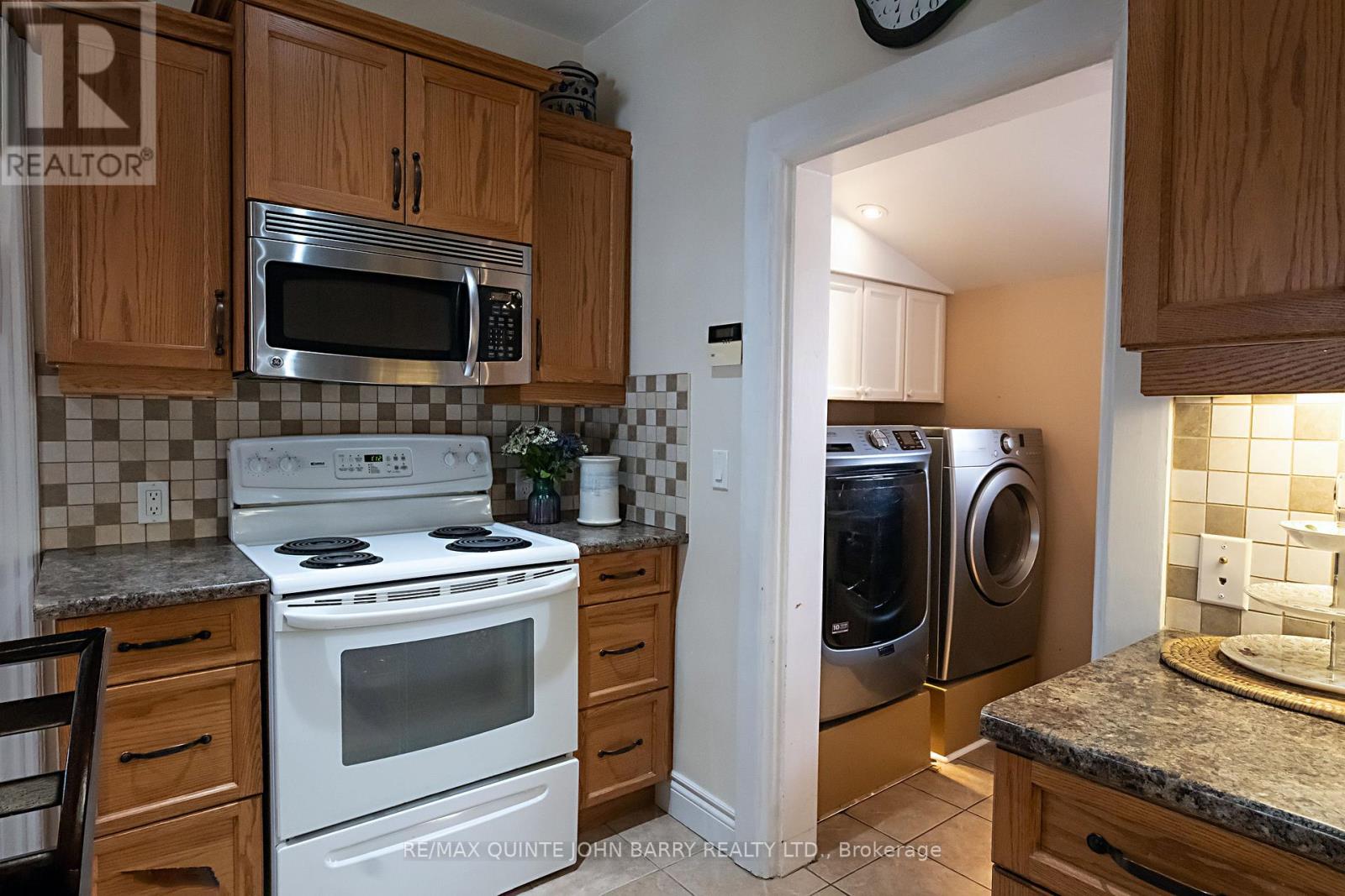 77 Cedar Street, Belleville, Ontario  K8P 3M2 - Photo 14 - X12967828