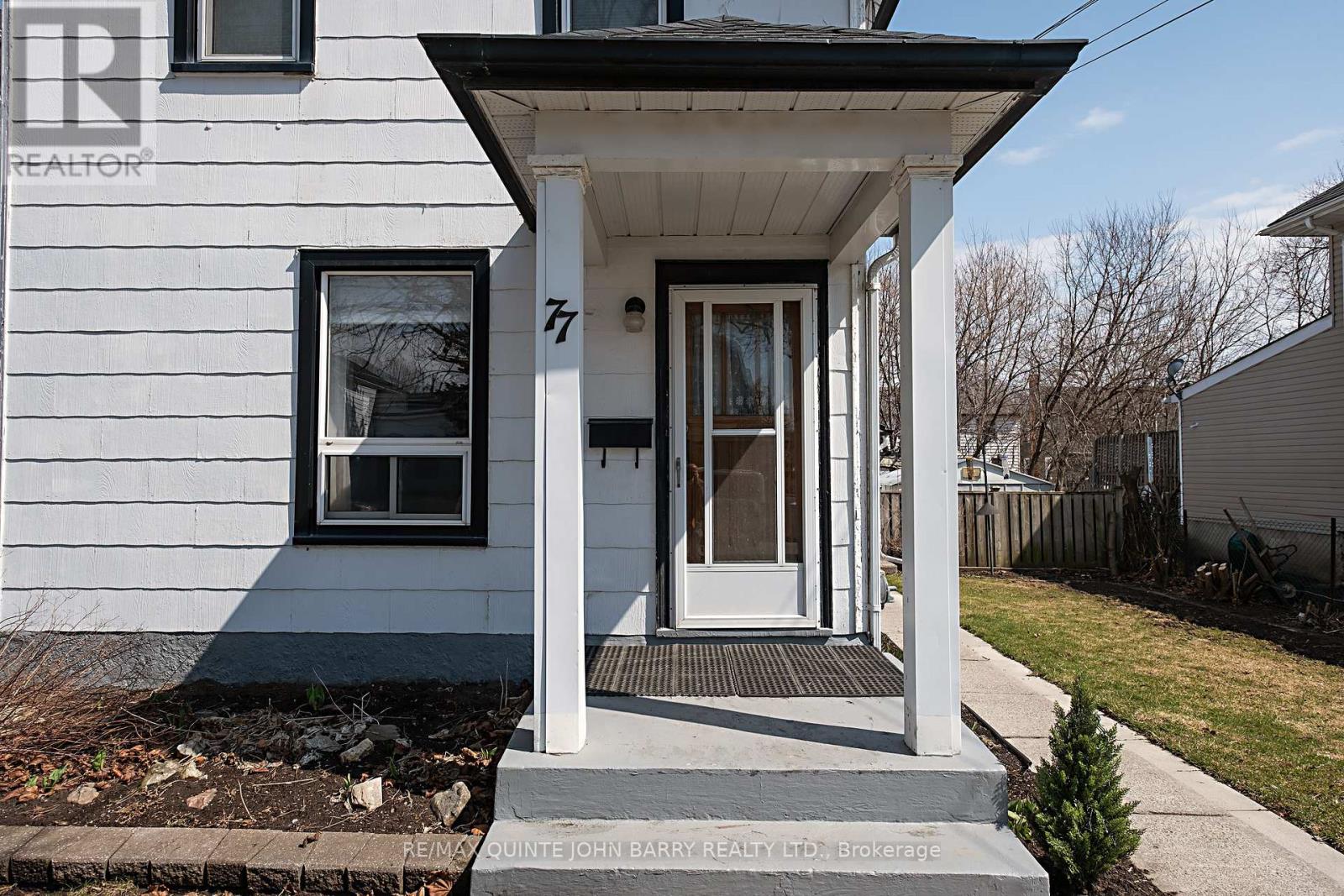 77 Cedar Street, Belleville, Ontario  K8P 3M2 - Photo 3 - X12967828