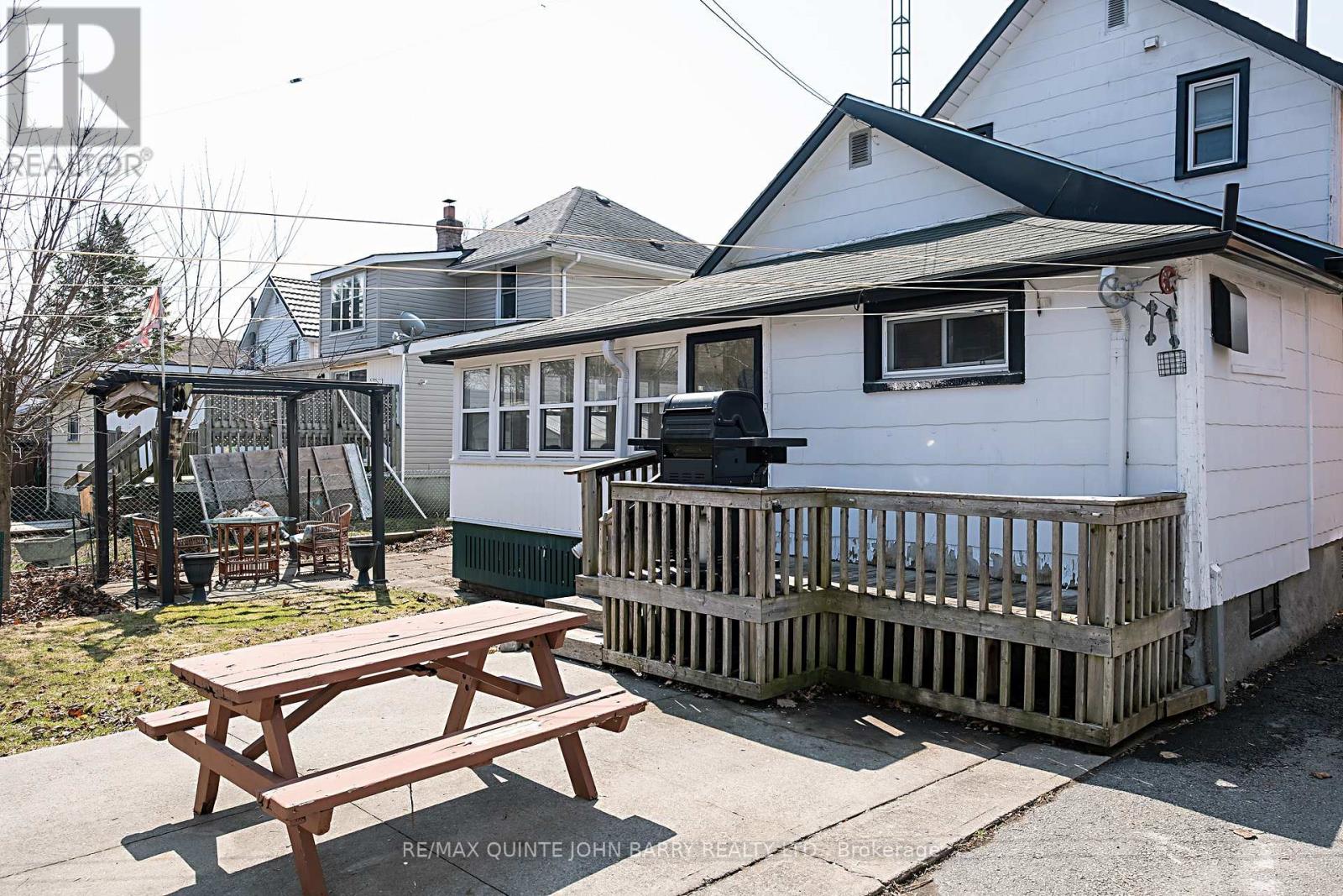 77 Cedar Street, Belleville, Ontario  K8P 3M2 - Photo 37 - X12967828