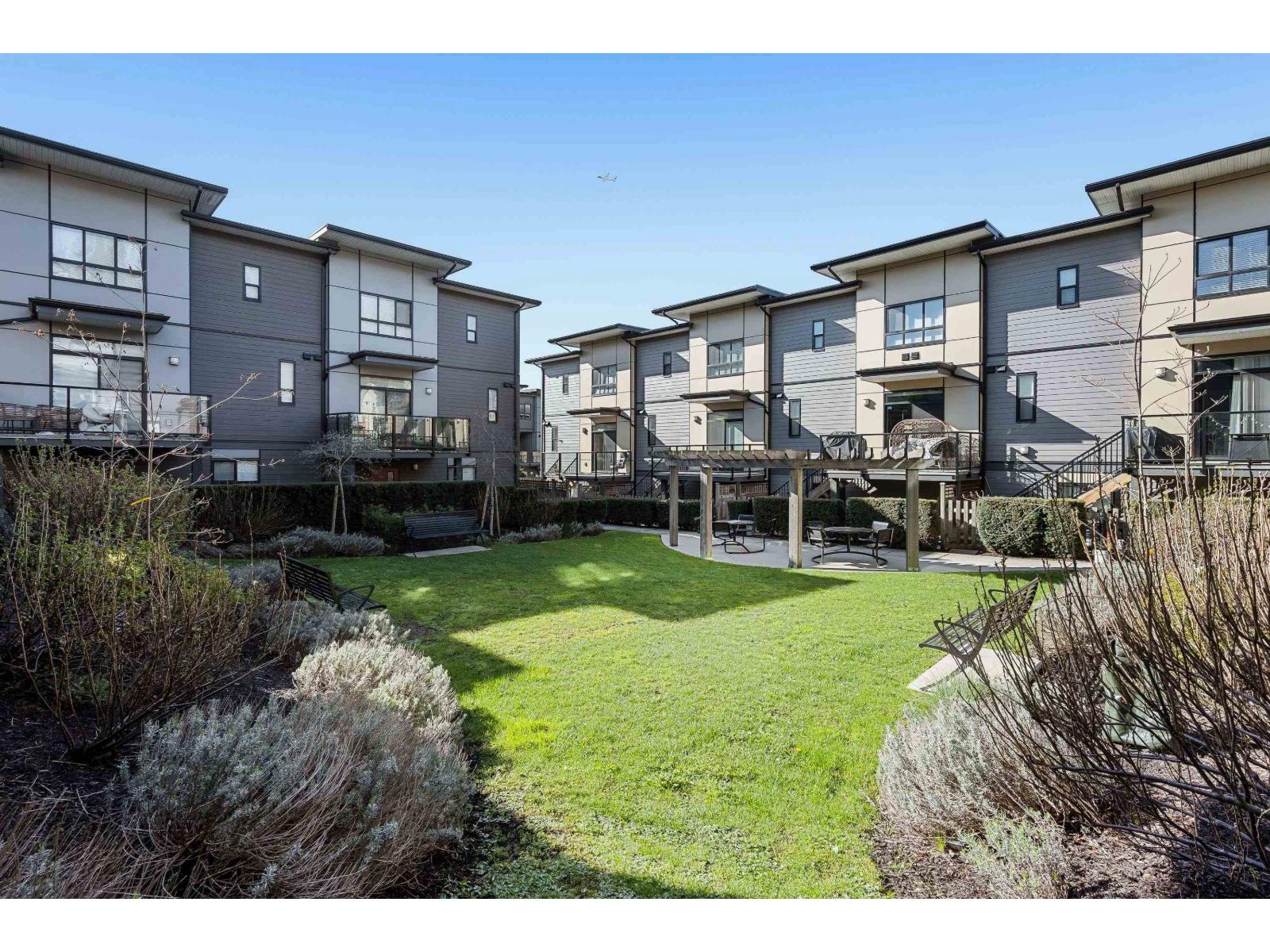 18 1938 North Parallel Road, Abbotsford, British Columbia  V3G 0H1 - Photo 32 - R3105675