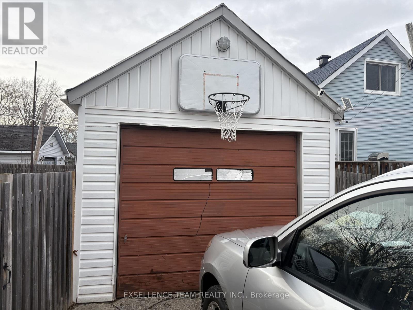 225-225a 8th Street W, Cornwall, Ontario  K6J 2Z7 - Photo 2 - X12967836