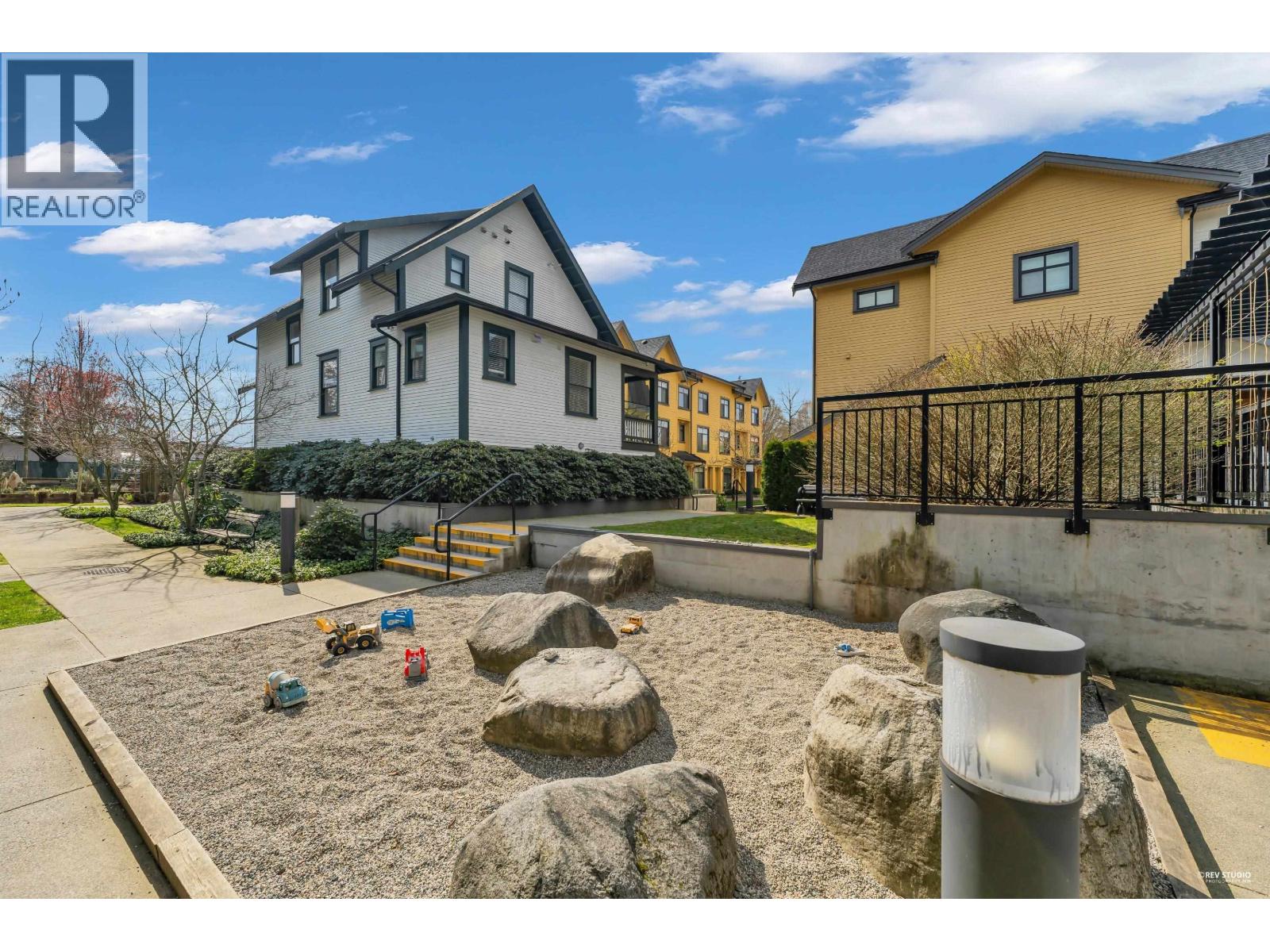 5795 Wales Street, Vancouver, British Columbia  V5R 0E6 - Photo 34 - R3107823