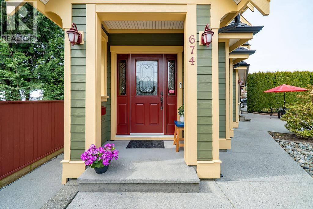 674 Colinet Street, Coquitlam, British Columbia V3J 4X4 - Photo 31 - R3107799