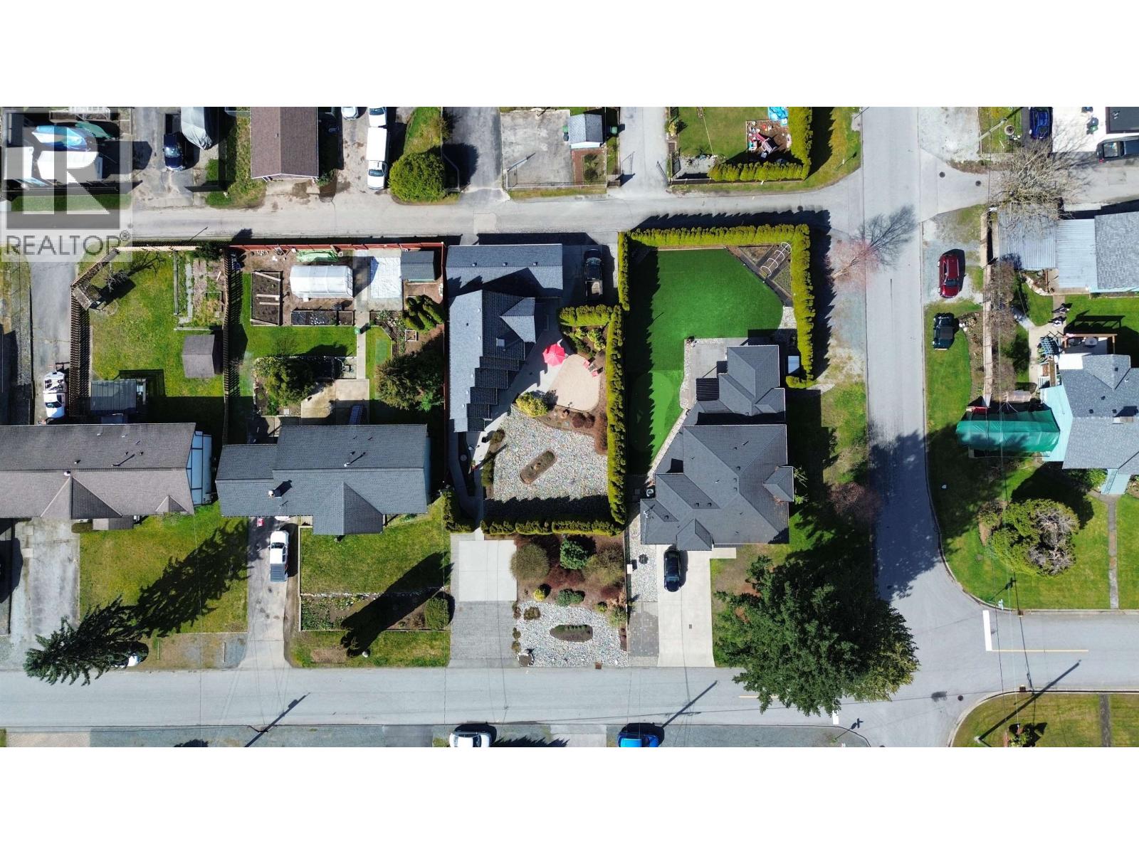 674 Colinet Street, Coquitlam, British Columbia V3J 4X4 - Photo 40 - R3107799