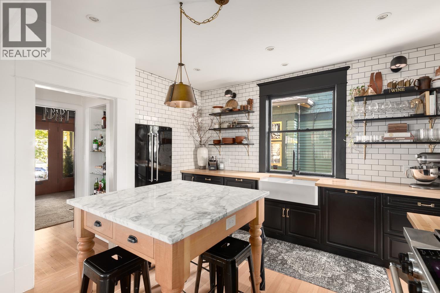 1924 Parker Street, Vancouver, British Columbia V5L 2L3 - Photo 16 - R3107803