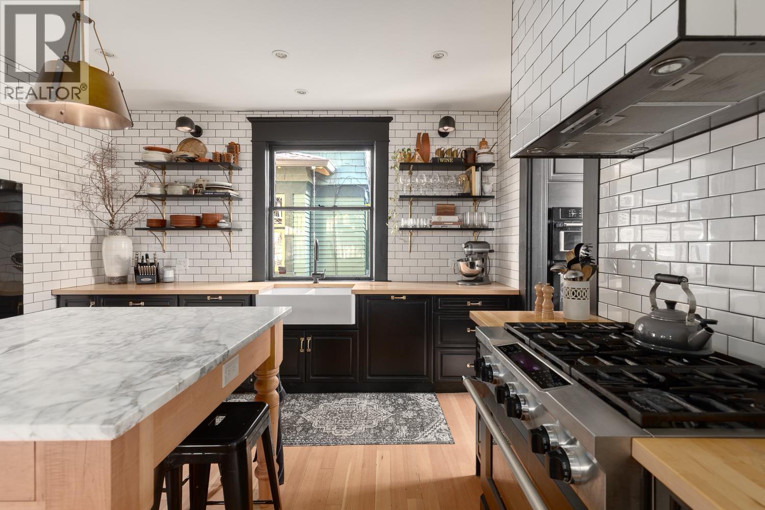 1924 Parker Street, Vancouver, British Columbia V5L 2L3 - Photo 17 - R3107803