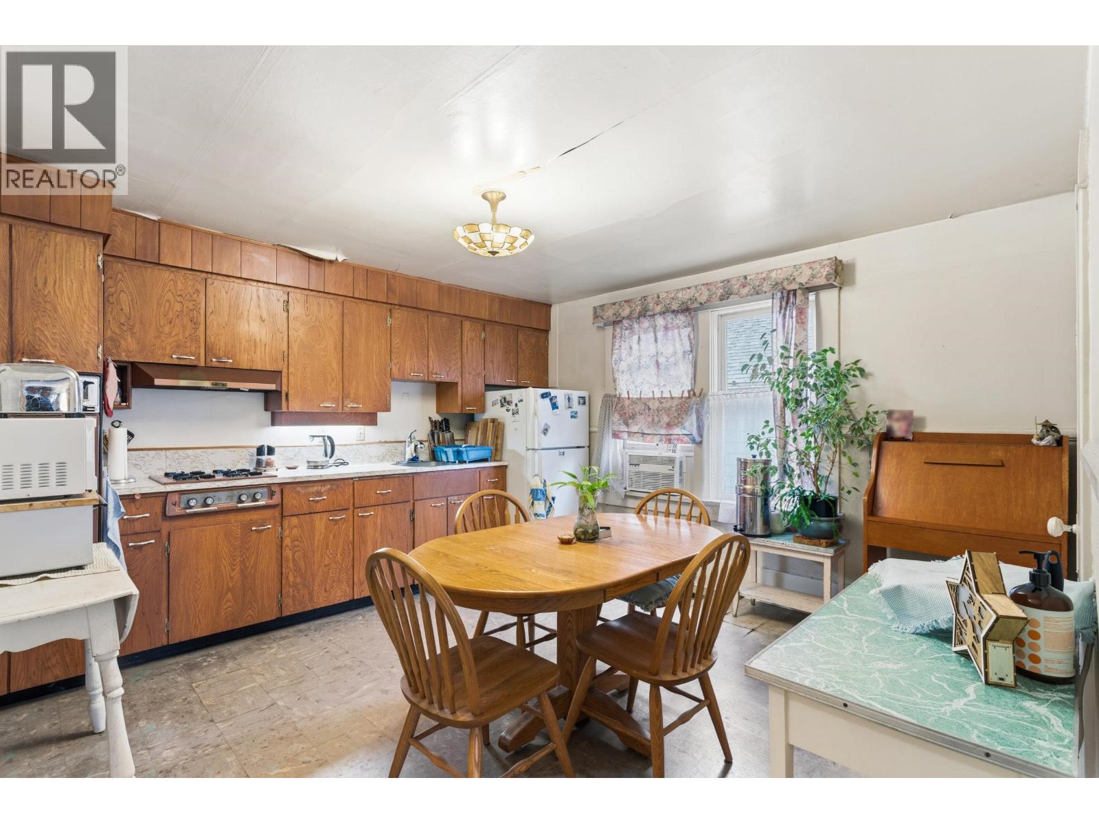 2582 W 6th Avenue, Vancouver, British Columbia  V6K 1W5 - Photo 26 - R3107855