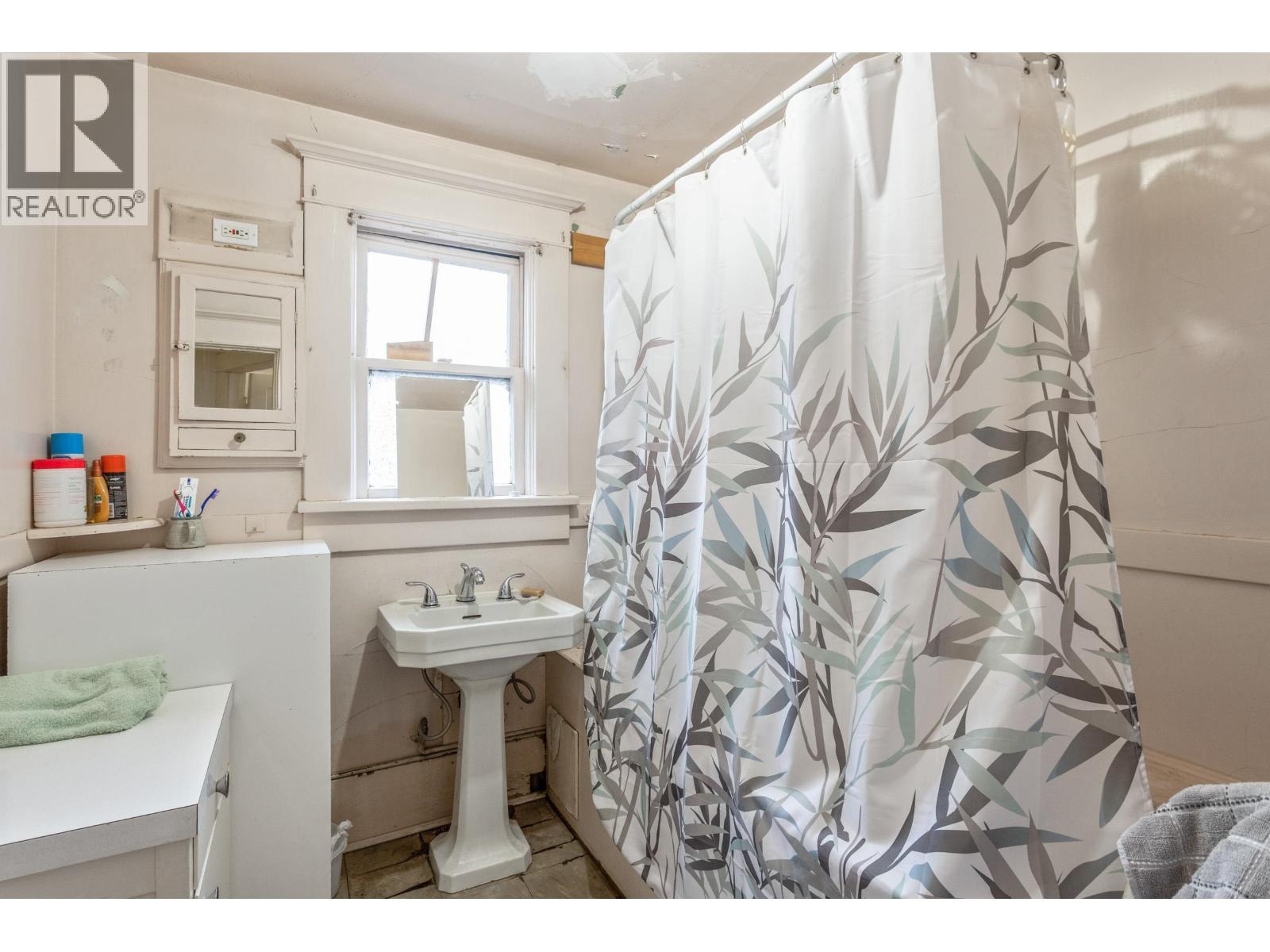 2582 W 6th Avenue, Vancouver, British Columbia  V6K 1W5 - Photo 27 - R3107855