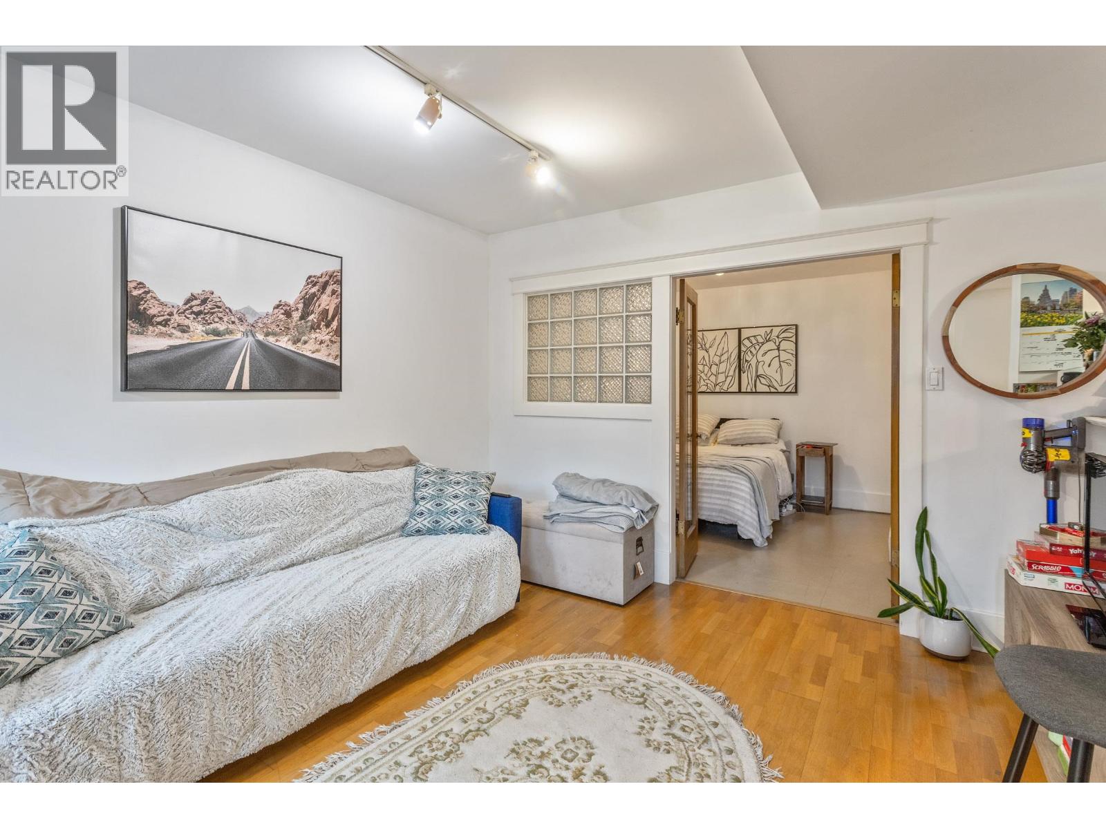 2582 W 6th Avenue, Vancouver, British Columbia  V6K 1W5 - Photo 31 - R3107855