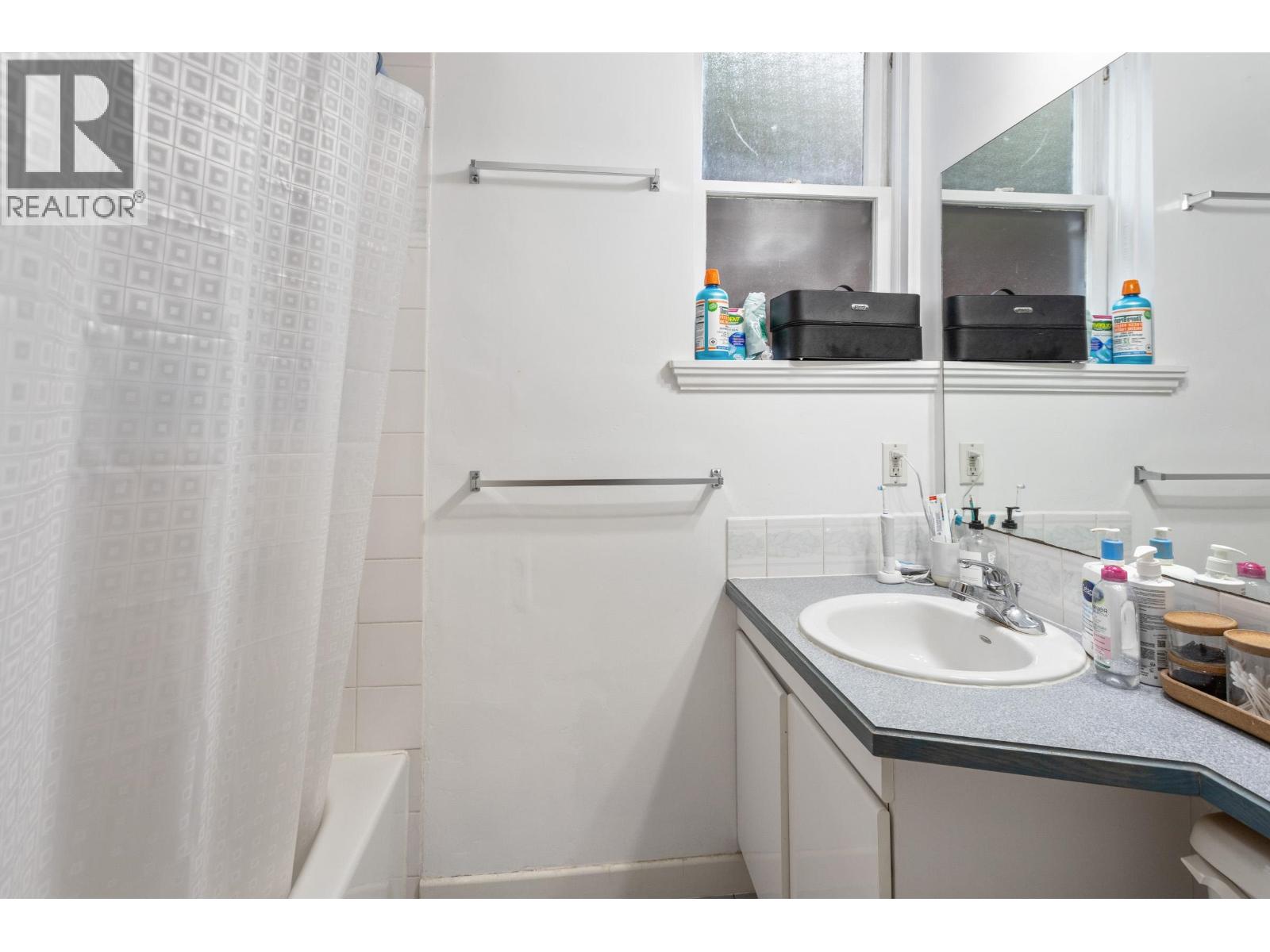 2582 W 6th Avenue, Vancouver, British Columbia  V6K 1W5 - Photo 38 - R3107855