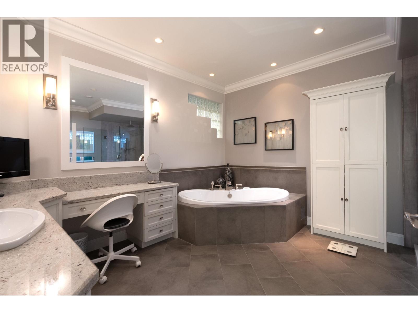 1131 Milford Avenue, Coquitlam, British Columbia  V3J 2V4 - Photo 27 - R3107883