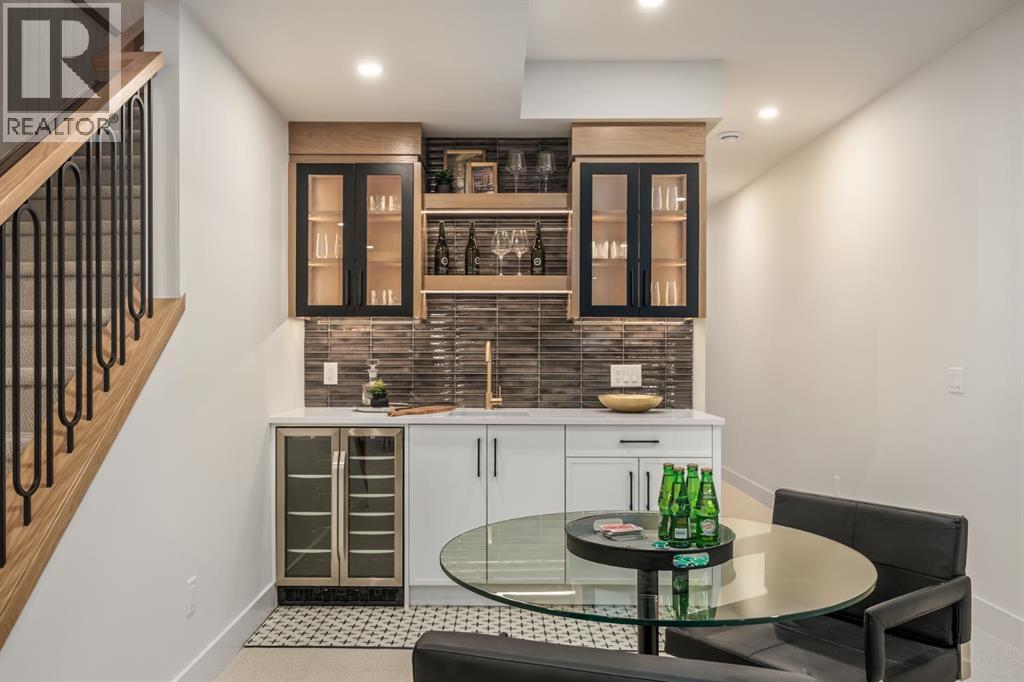 727 15 Street NW, Calgary, Alberta  T2N 2B3 - Photo 44 - A2290023