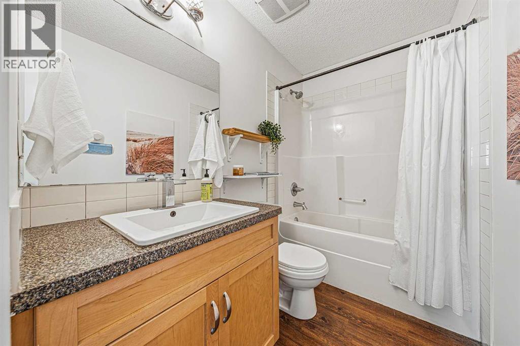 31 Jumping Pound Rise, Cochrane, Alberta  T4C 0K4 - Photo 17 - A2295455