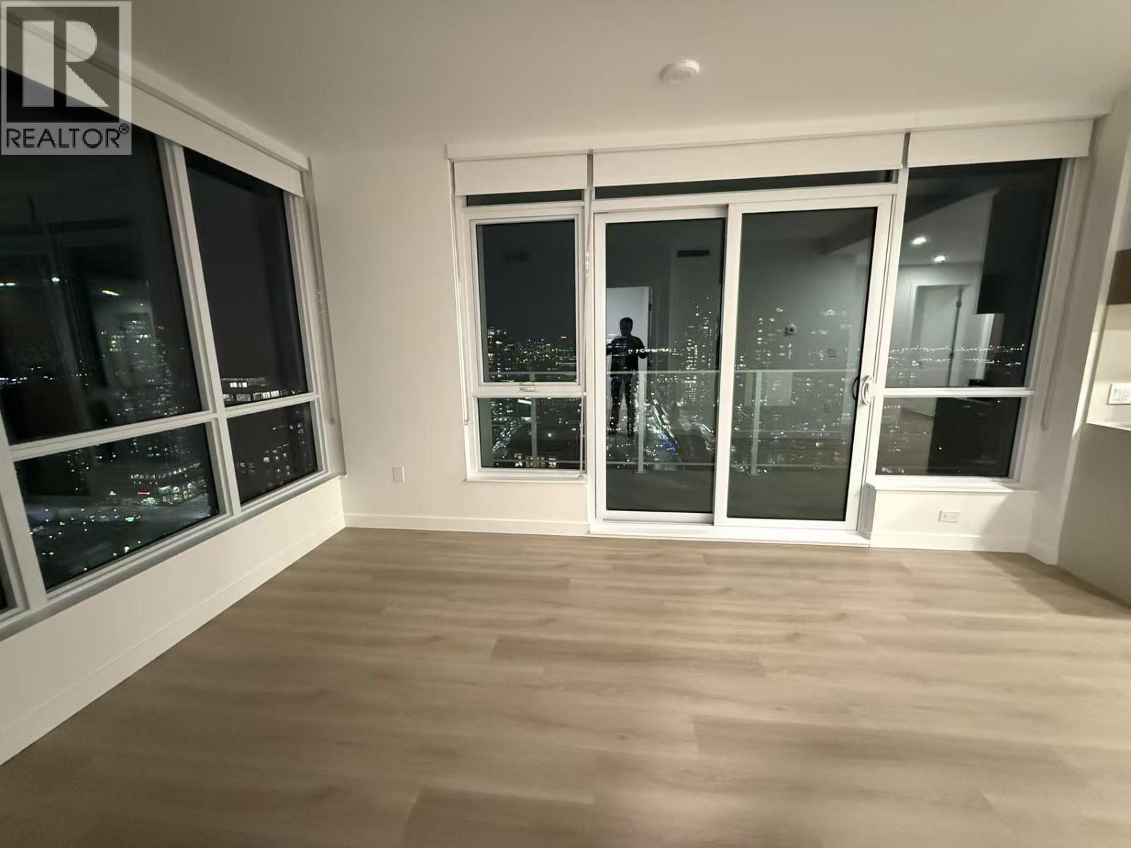 3704 6087 Wilson Avenue, Burnaby, British Columbia  V5H 0M1 - Photo 5 - R3107794