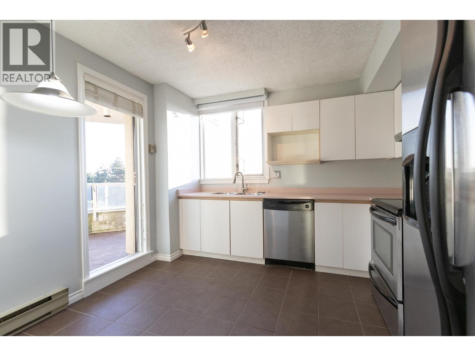 802 7321 Halifax Street, Burnaby, British Columbia  V5A 4R5 - Photo 12 - R3107859