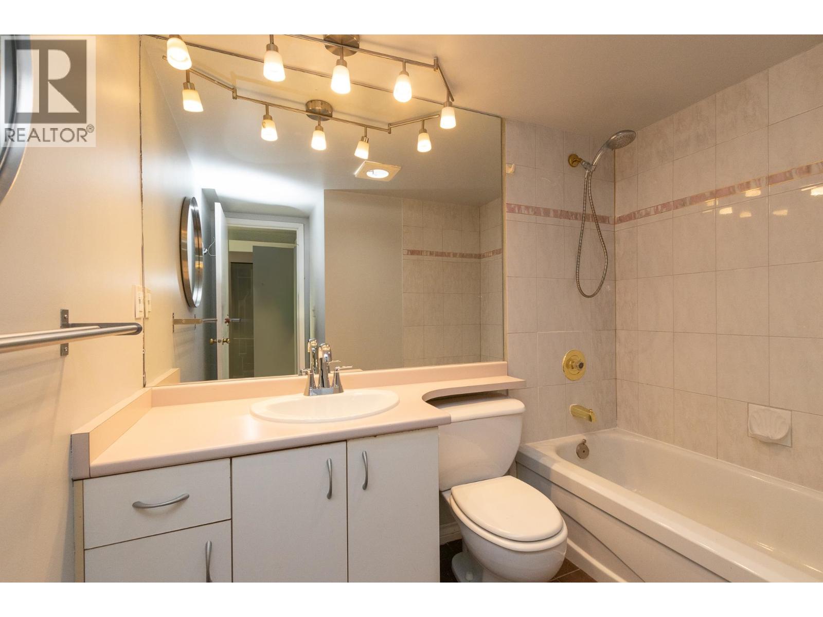 802 7321 Halifax Street, Burnaby, British Columbia  V5A 4R5 - Photo 16 - R3107859