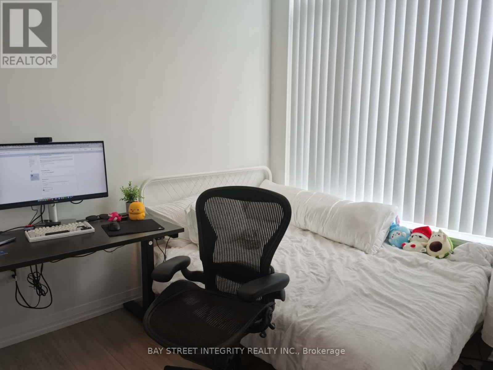 2513 - 50 Dunfield Avenue, Toronto, Ontario  M4S 0E4 - Photo 6 - C12967830