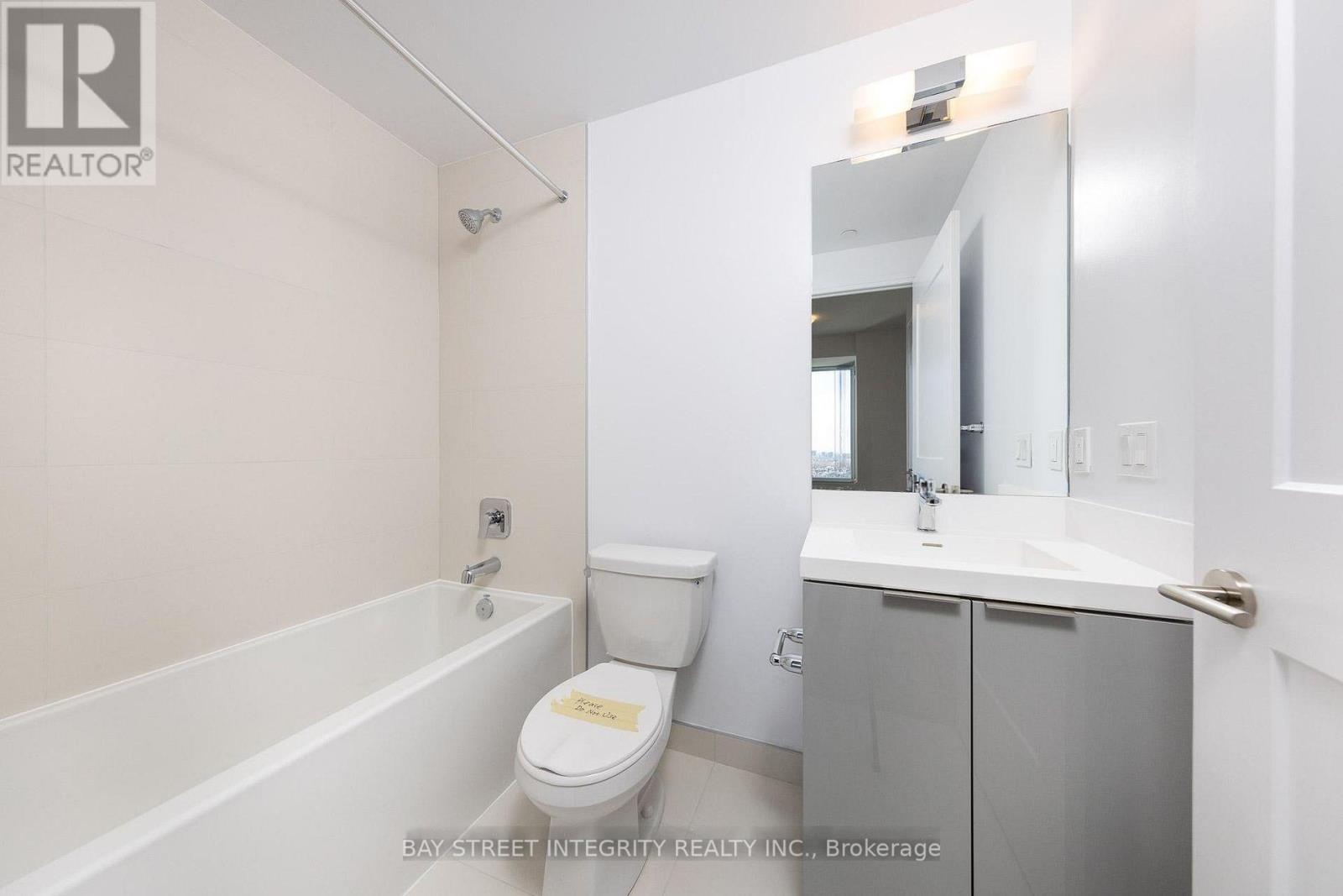 2513 - 50 Dunfield Avenue, Toronto, Ontario  M4S 0E4 - Photo 9 - C12967830