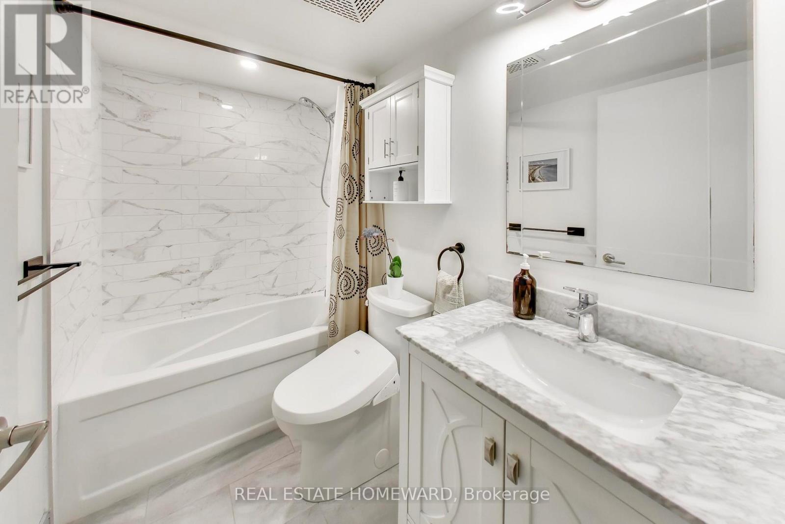 505 - 15 Brunel Court, Toronto, Ontario  M5V 3Y6 - Photo 11 - C12967842