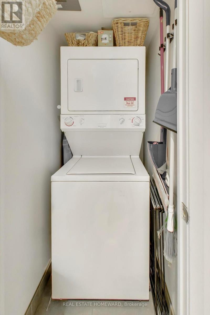 505 - 15 Brunel Court, Toronto, Ontario  M5V 3Y6 - Photo 17 - C12967842